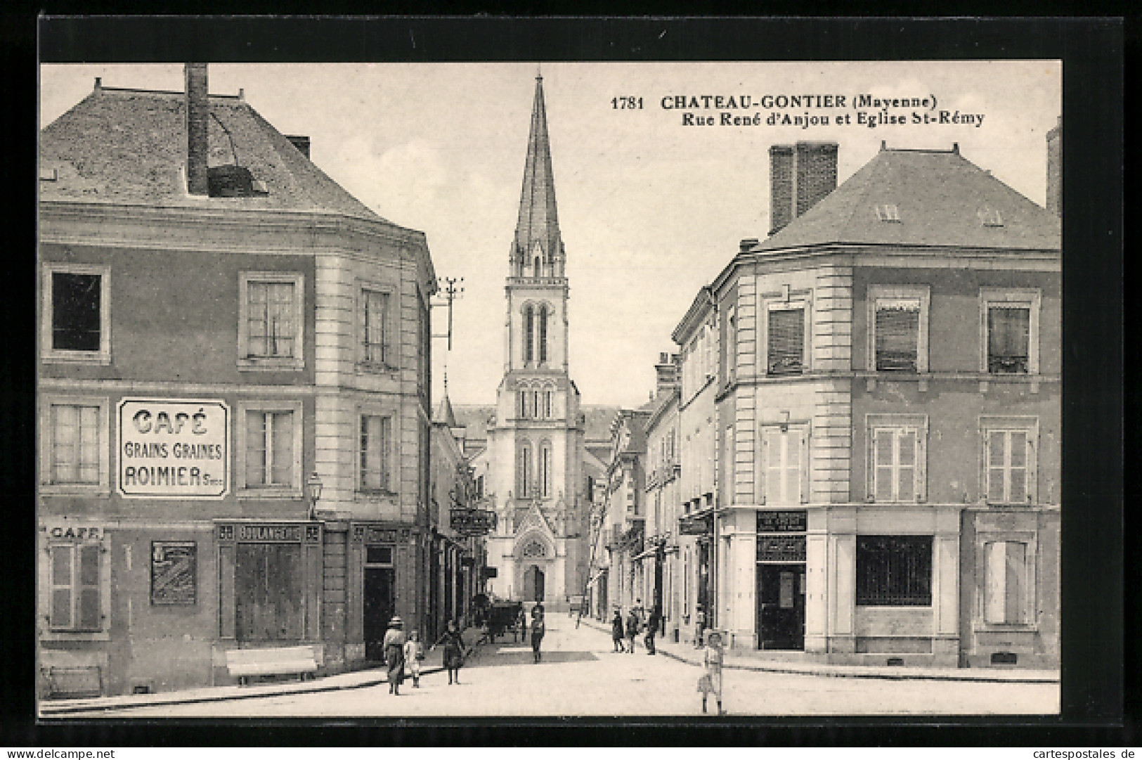 CPA Chateau-Gontier, Rue René D`Anjou Et Eglise St-Rémy  - Chateau Gontier