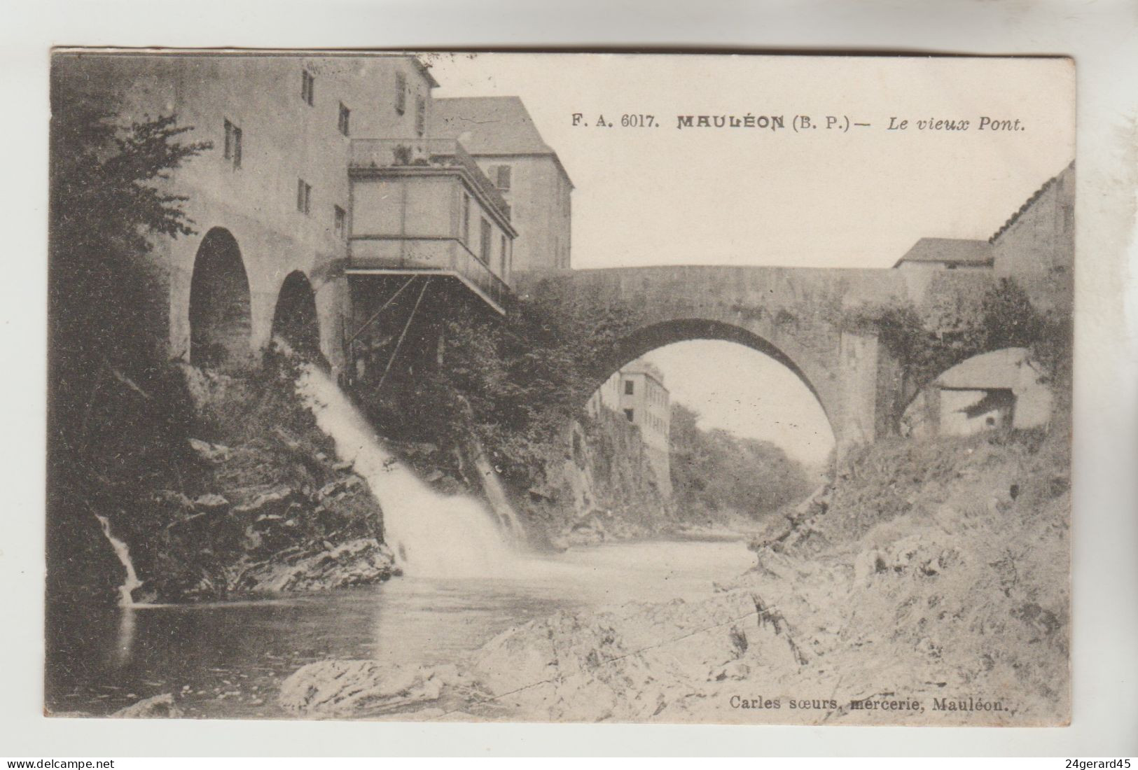 CPA MAULEON LICHARRE (Pyrénées Atlantiques) - Le Vieux Pont - Mauleon Licharre