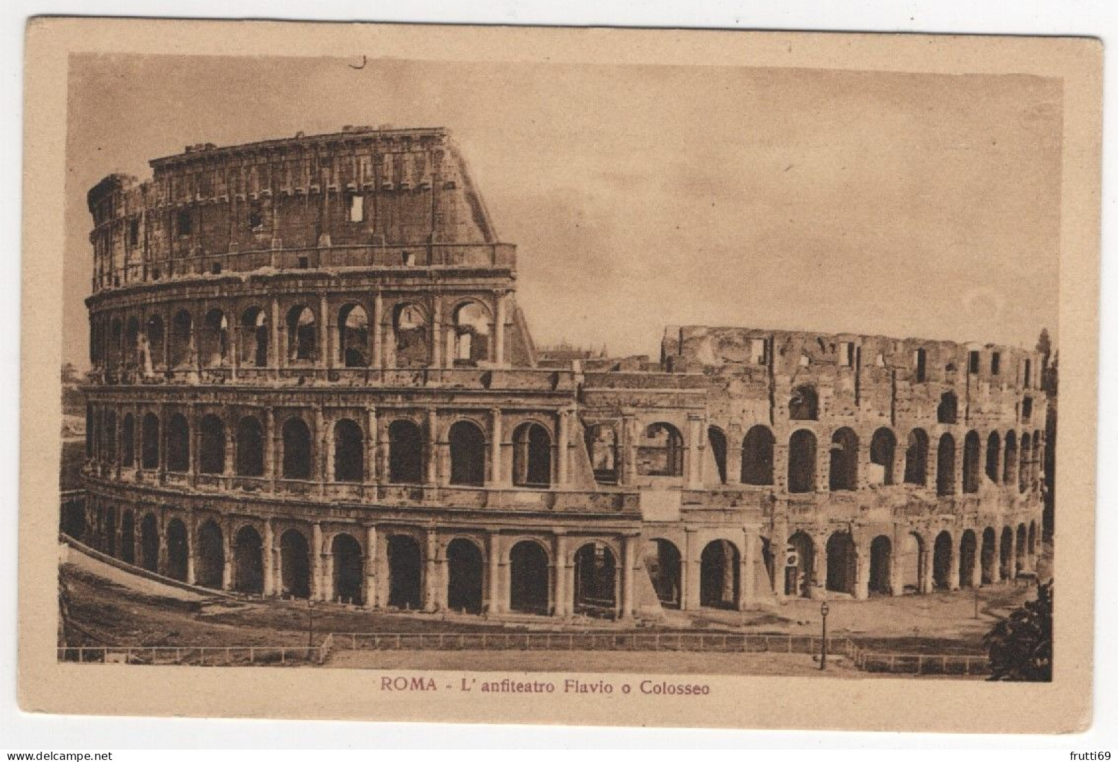 AK 214226 ITALY - Roma - L'anfizeatro Flavio O Colosseo - Coliseo