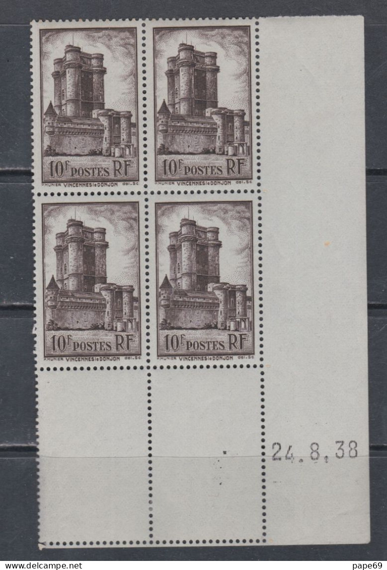 France N° 393 XX Château De Vincennes En Bloc De 4 Coin Daté Du 24 . 8 . 38  Sans Charnière, TB - 1930-1939