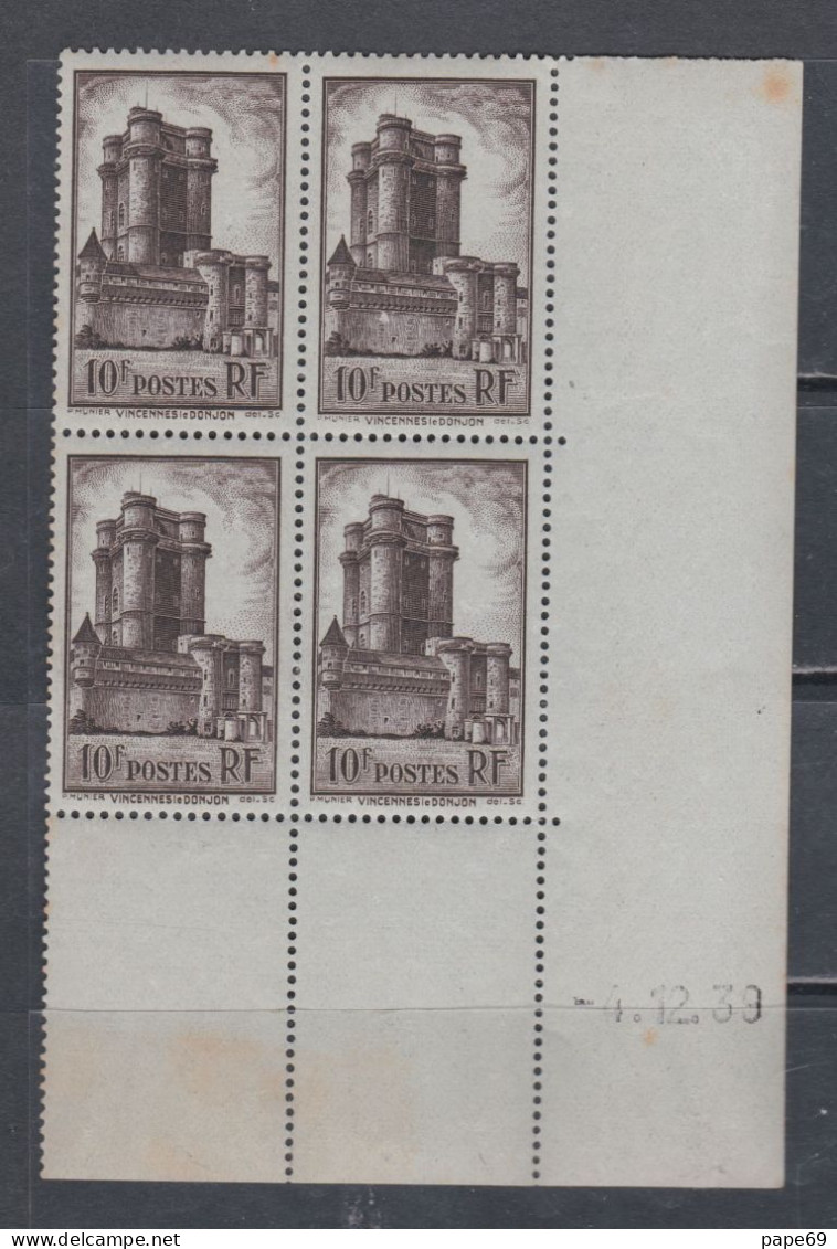 France N° 393 XX Château De Vincennes En Bloc De 4 Coin Daté 1 . 12 . 38  Sans Charnière, TB - 1930-1939