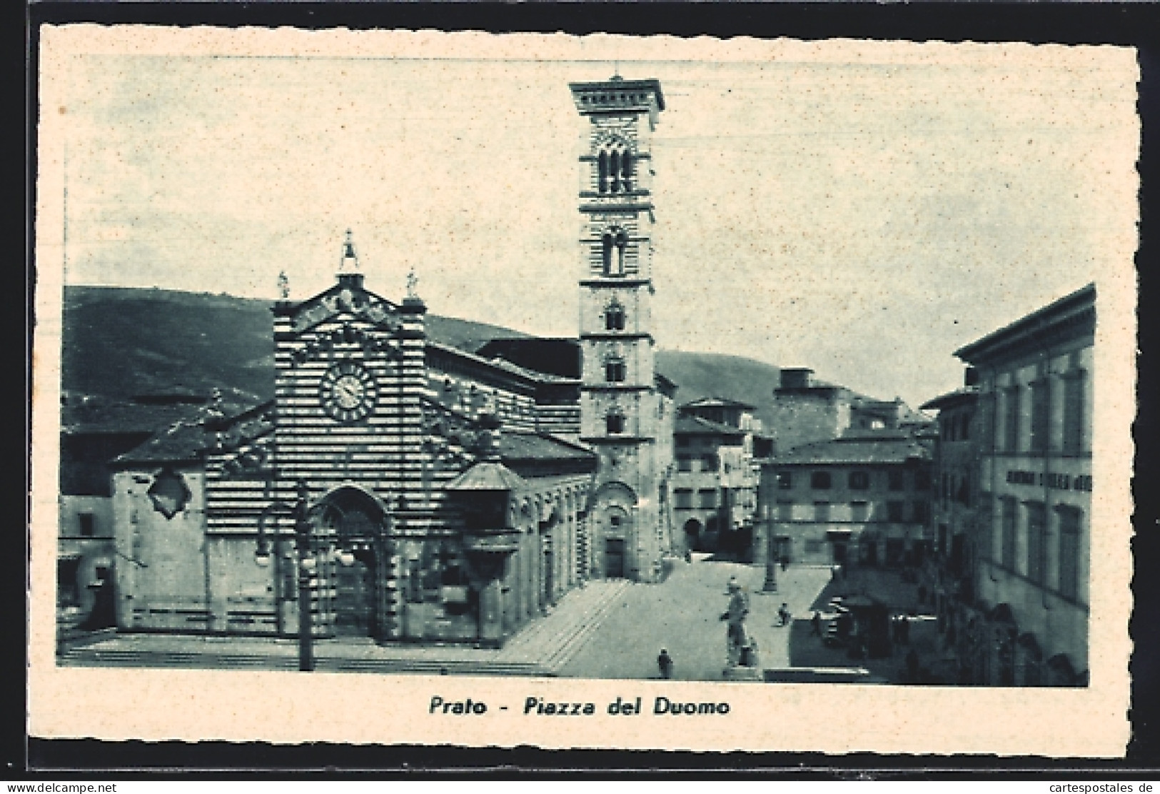 Cartolina Prato, Piazza Del Duomo  - Prato