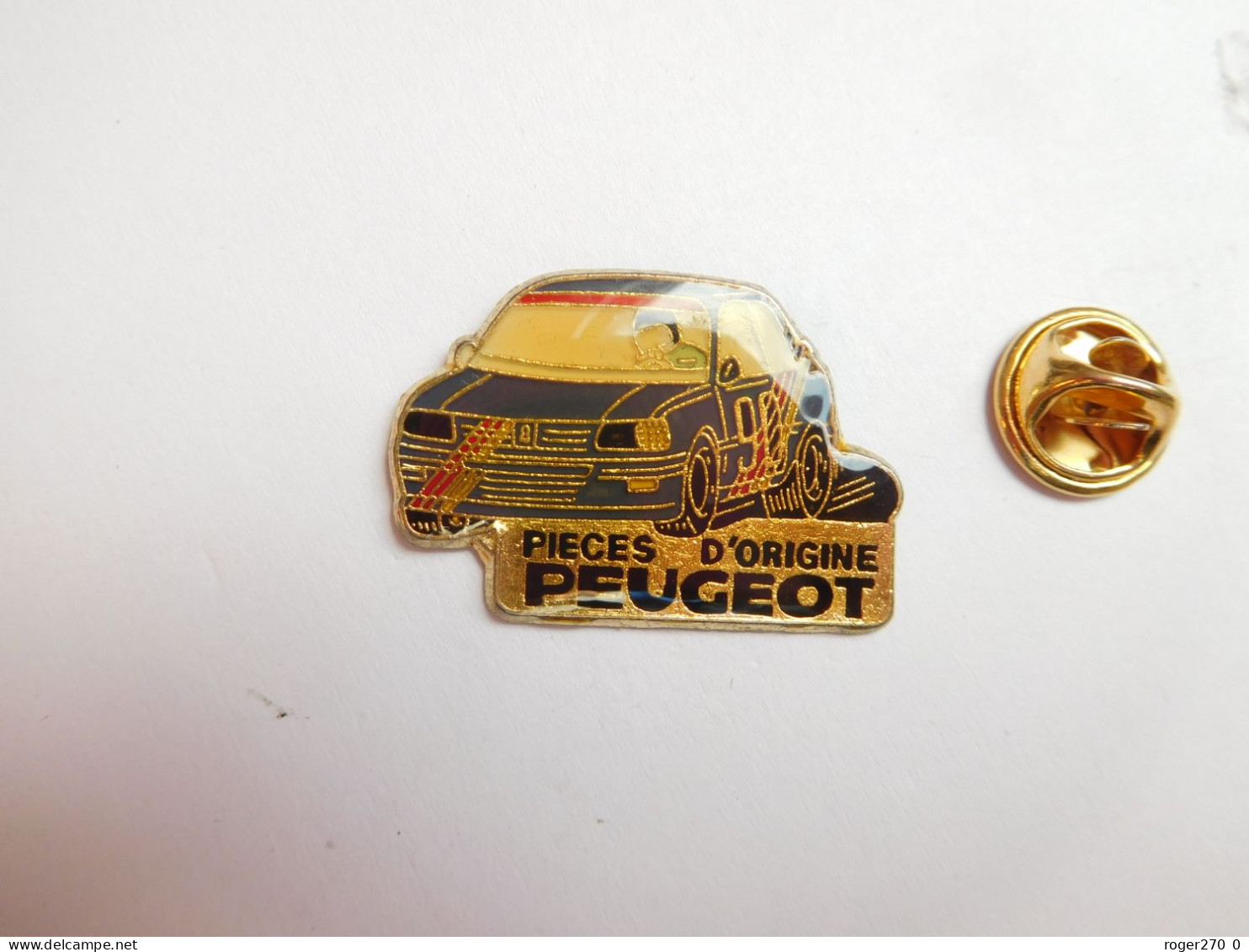 Beau Pin's , Auto Peugeot , Pièces D'origine , époxy , Verso Quadrillé - Peugeot