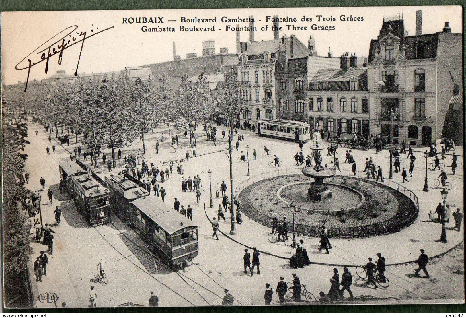 59 - ROUBAIX - Boulevard Gambetta - Fontaine Des Trois Grâces - Tramway - Roubaix