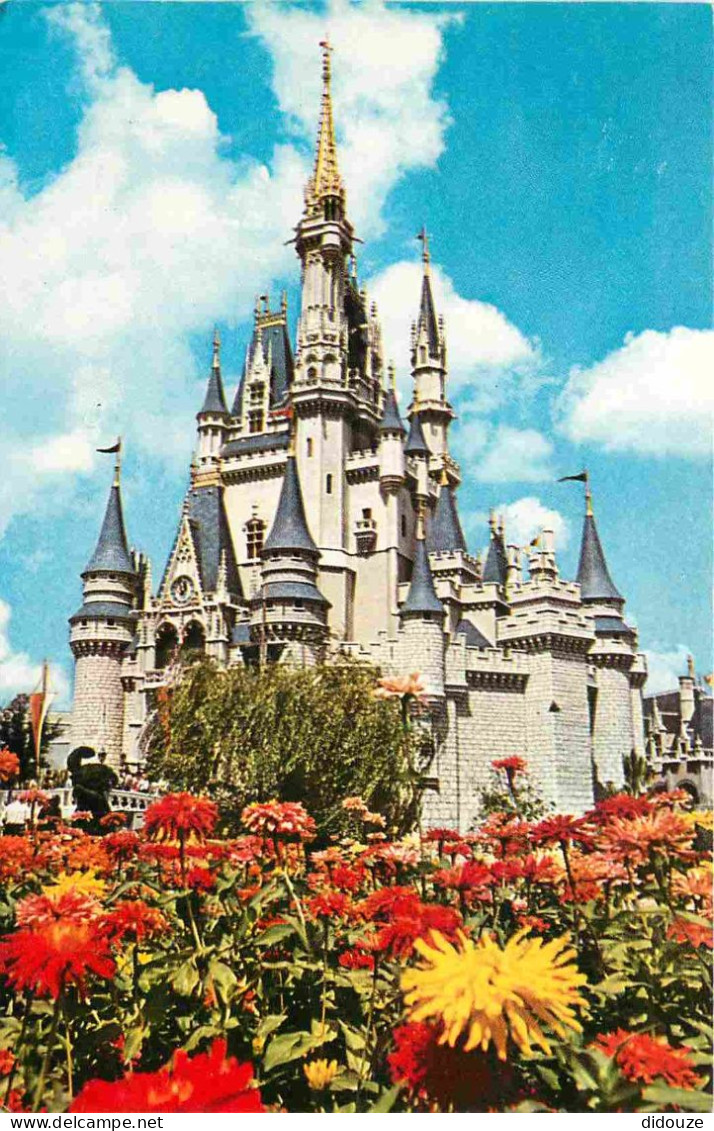 Parc D'Attractions - Walt Disney World - Cinderella Castle - CPM - Voir Scans Recto-Verso - Disneyworld