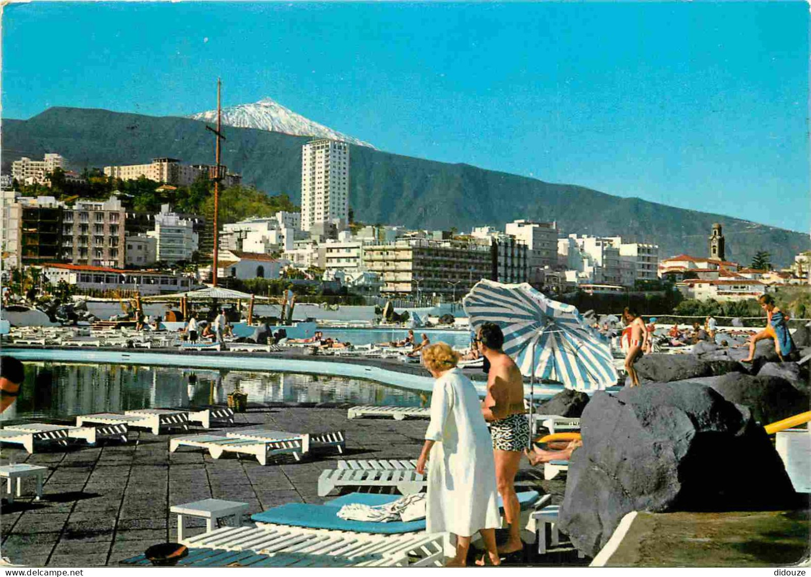 Espagne - Espana - Islas Canarias - Tenerife - Puerto De La Cruz - Vista Parcial Con El Teide - Vue Partielle Avec El Te - Tenerife