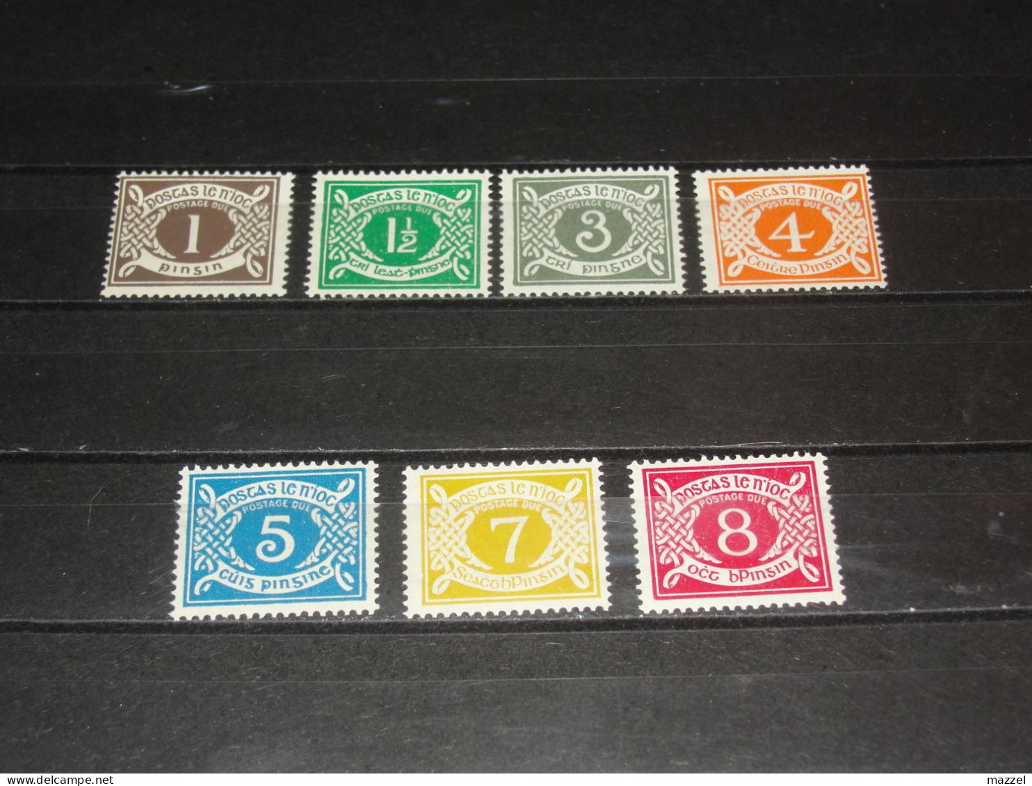 IERLAND,  PORT  15-21   POSTFRIS ( MNH), - Impuestos