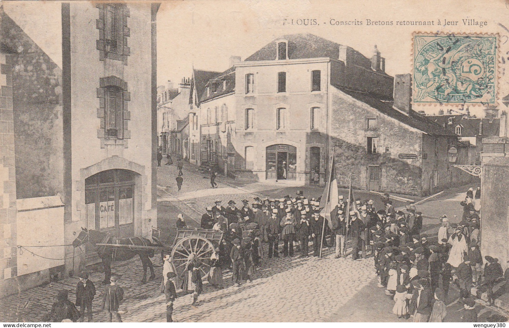 56 PORT-LOUIS LOCMIQUELIC LORIENT     Conscrits Bretons Retournant à Leur Village  1905-10   SUP PLAN  ANIME   RARETE - Port Louis