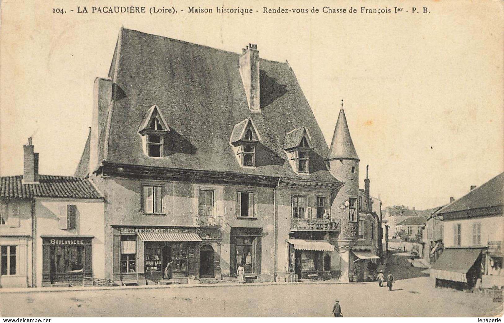D7357 La Pacaudière Maison Historique - La Pacaudiere