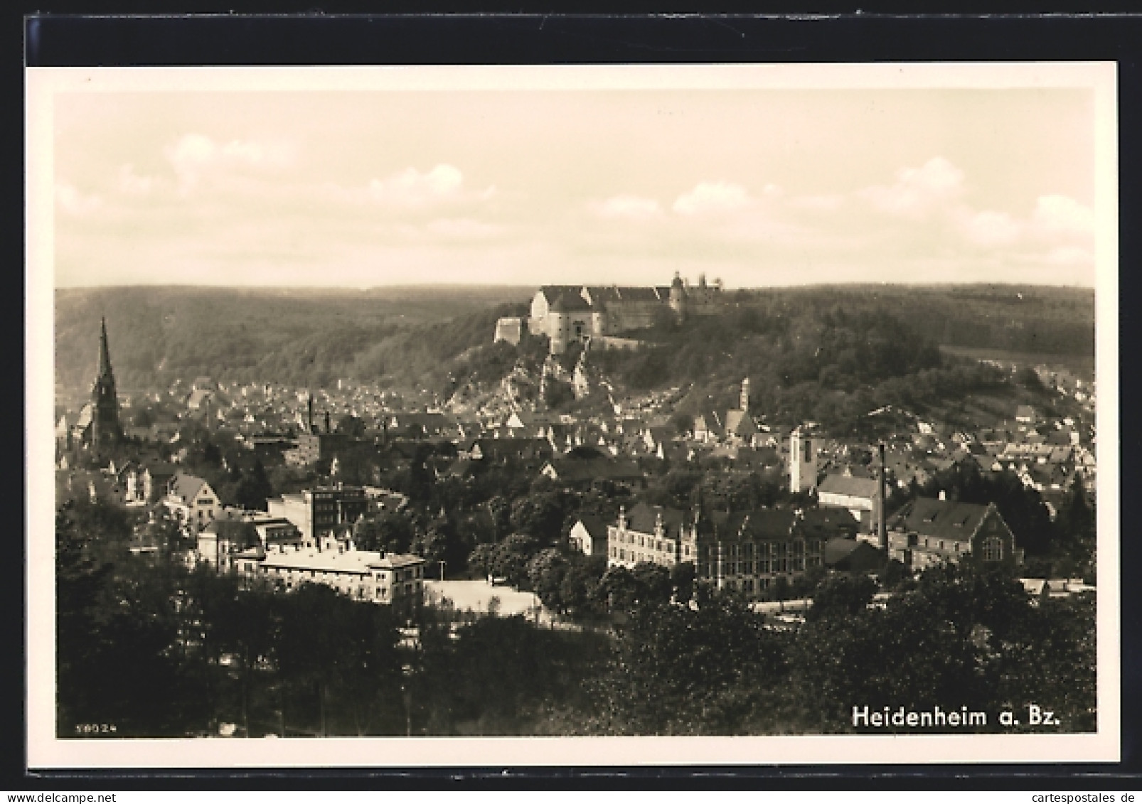 AK Heidenheim A. Bz., Teilansicht Mit Schloss Hellenstein  - Heidenheim
