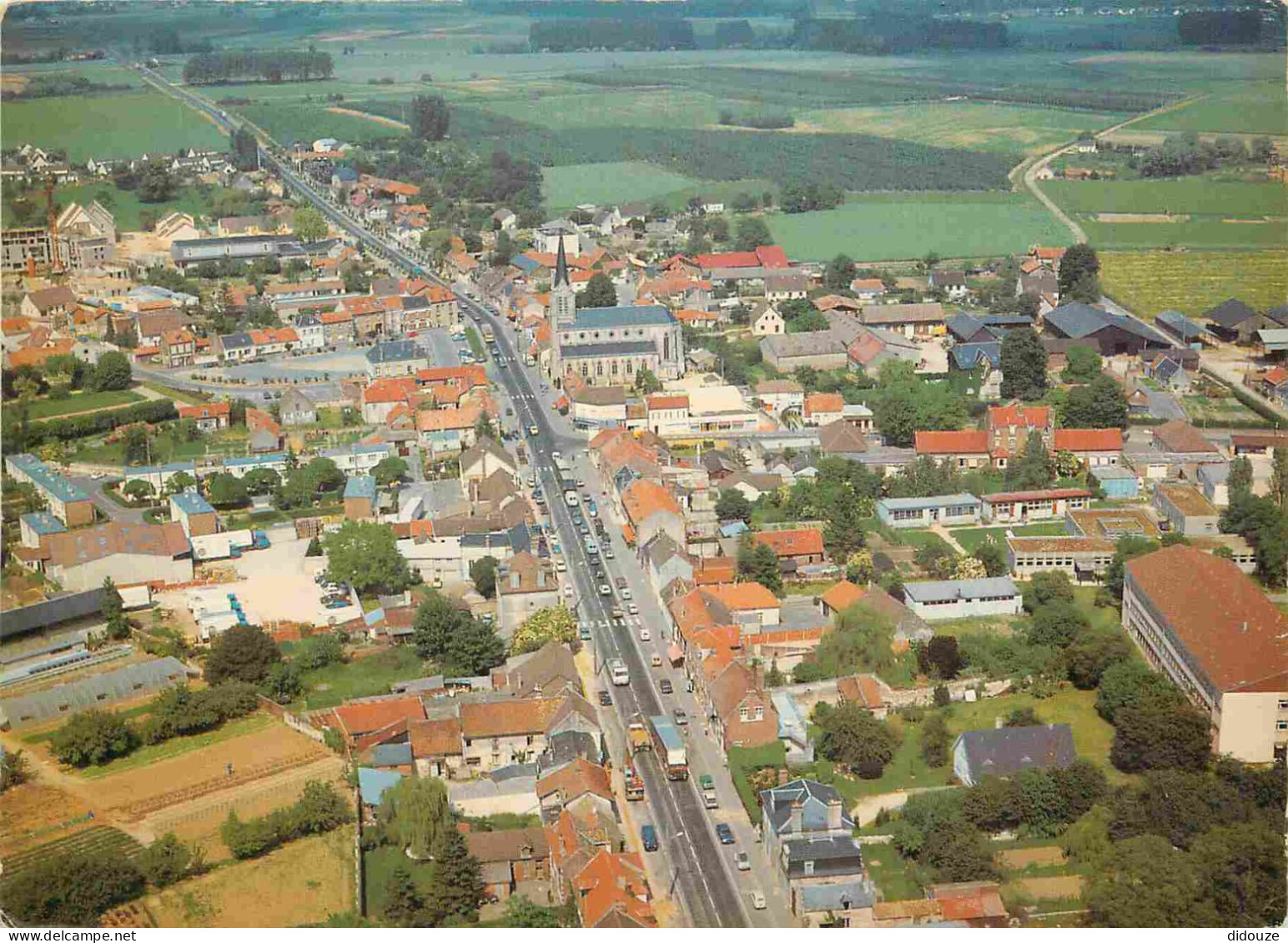 60 - Ribecourt - Vue Générale Aérienne - CPM - Voir Scans Recto-Verso - Ribecourt Dreslincourt