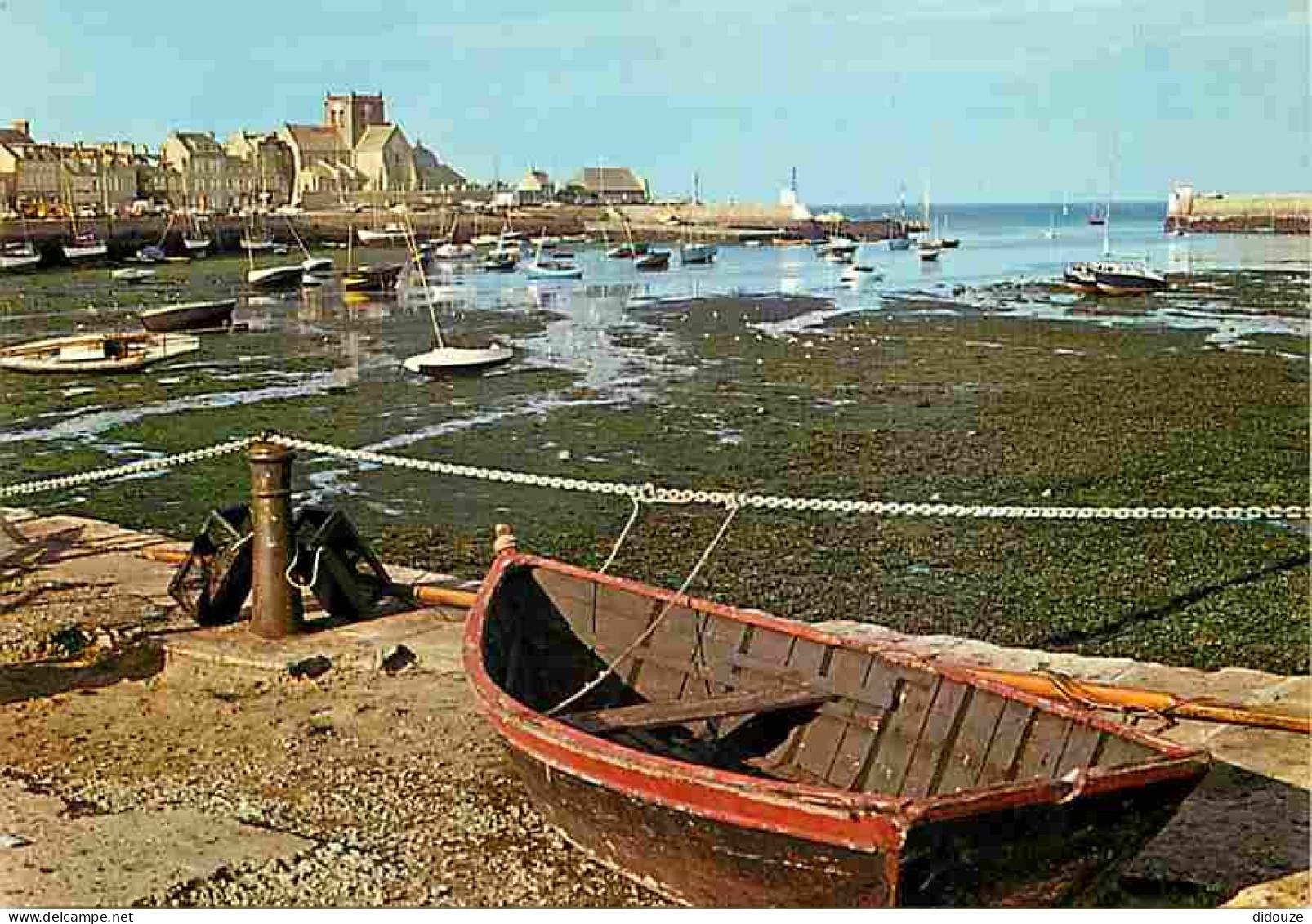 50 - Barfleur - Le Port à Marée Basse - Bateaux - Carte Neuve - CPM - Voir Scans Recto-Verso - Barfleur