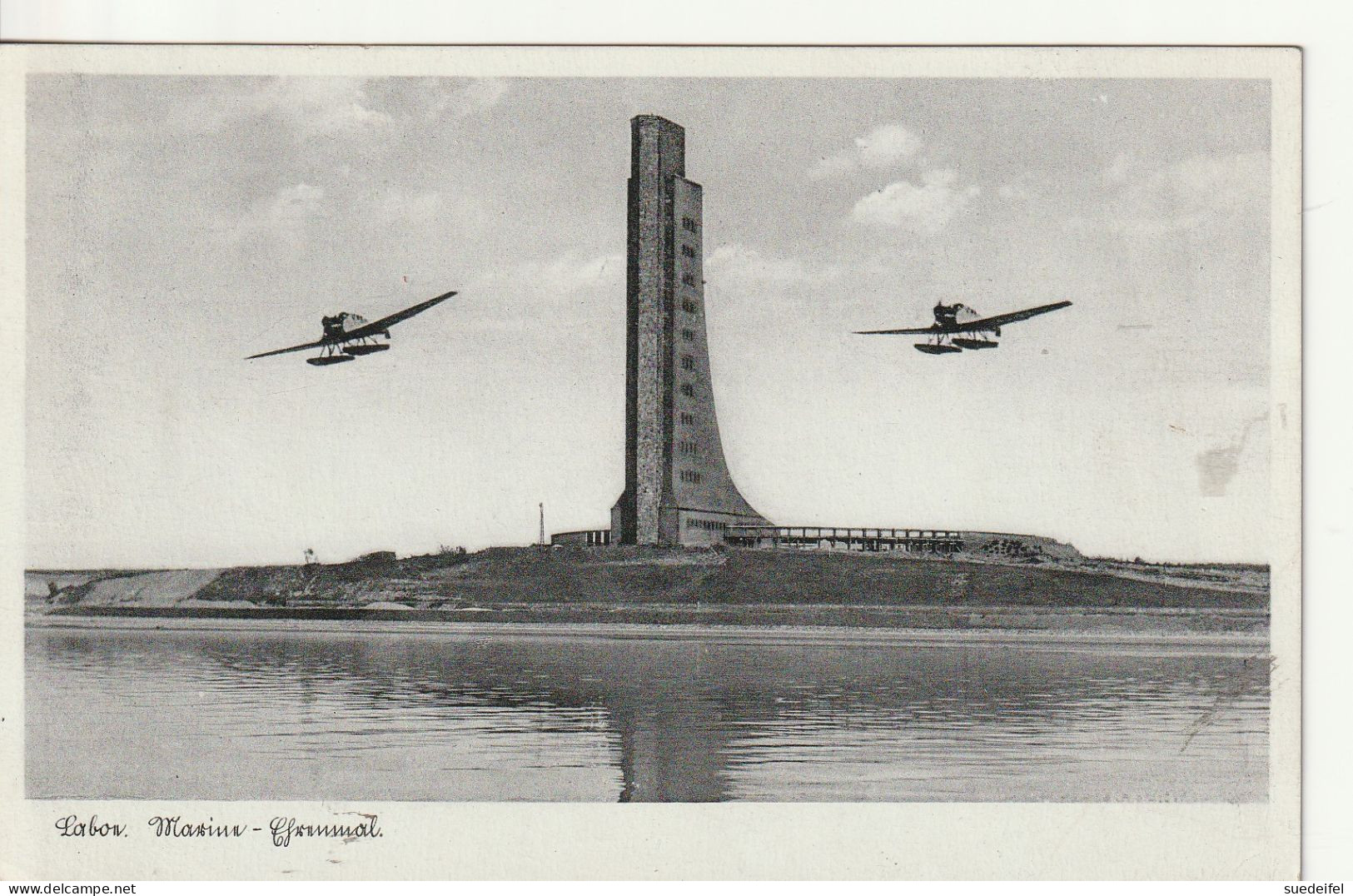 Laboe,  Marinedenkmal Mit 2 Wasserflugzeugen   1939 - Laboe