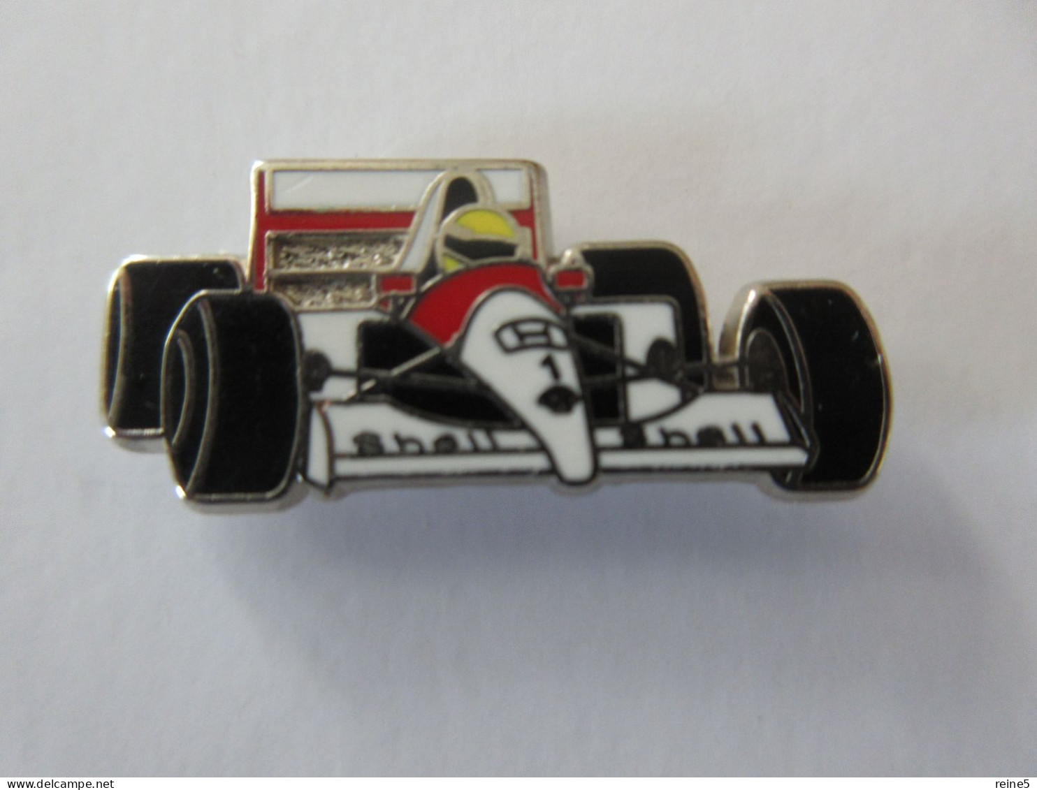 PIN'S COLLECTION AUTOMOBILE F1 >> SPONSOR SHELL -PIN'S Signé LOCOMOBILE -TRES BON ETAT -REF-img_5757 - F1