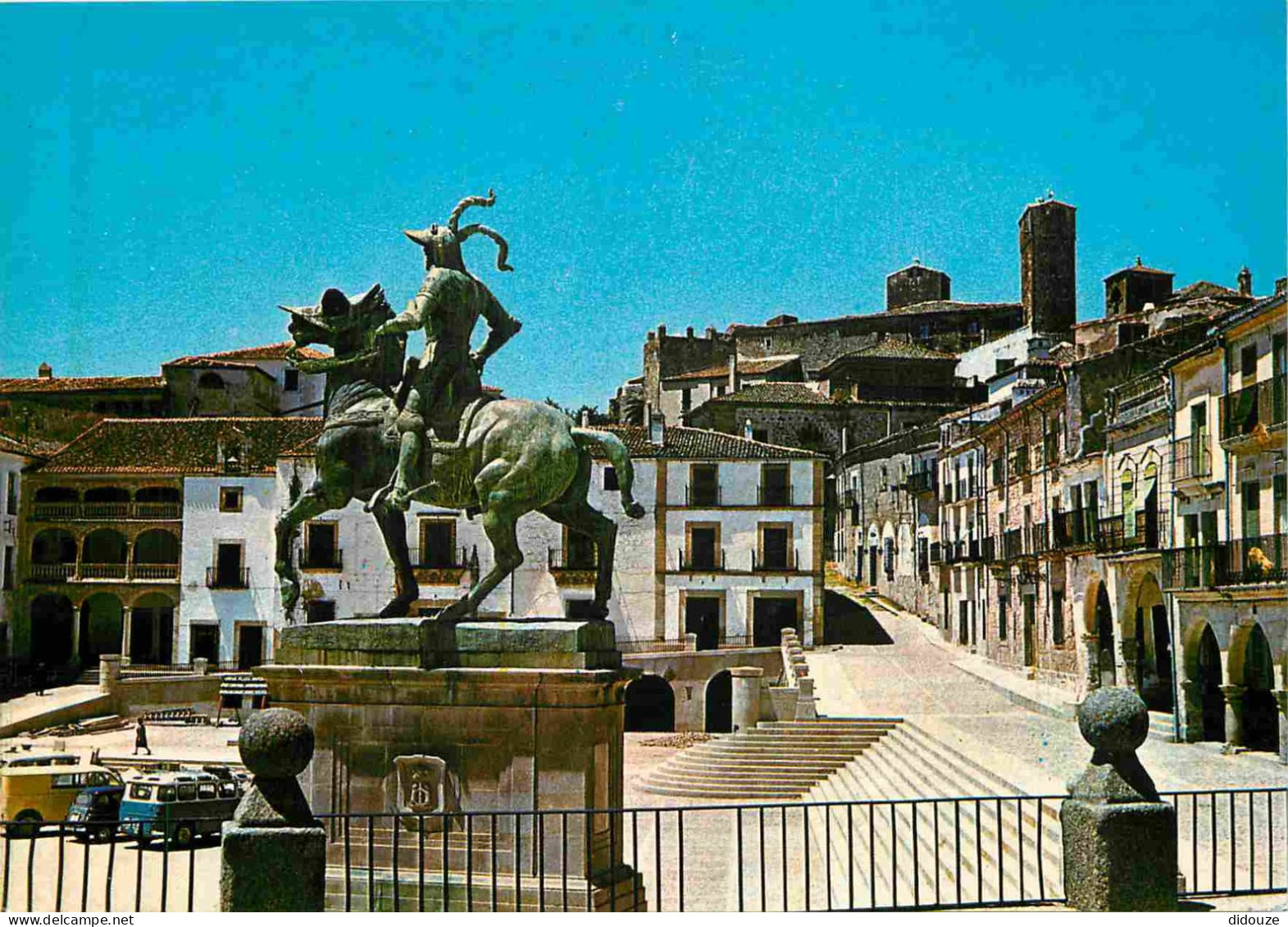 Espagne - Espana - Extramadura - Trujillo - Plaza Mayor Con La Estatua De Francisco Pizarro - Place Principale Avec La S - Cáceres