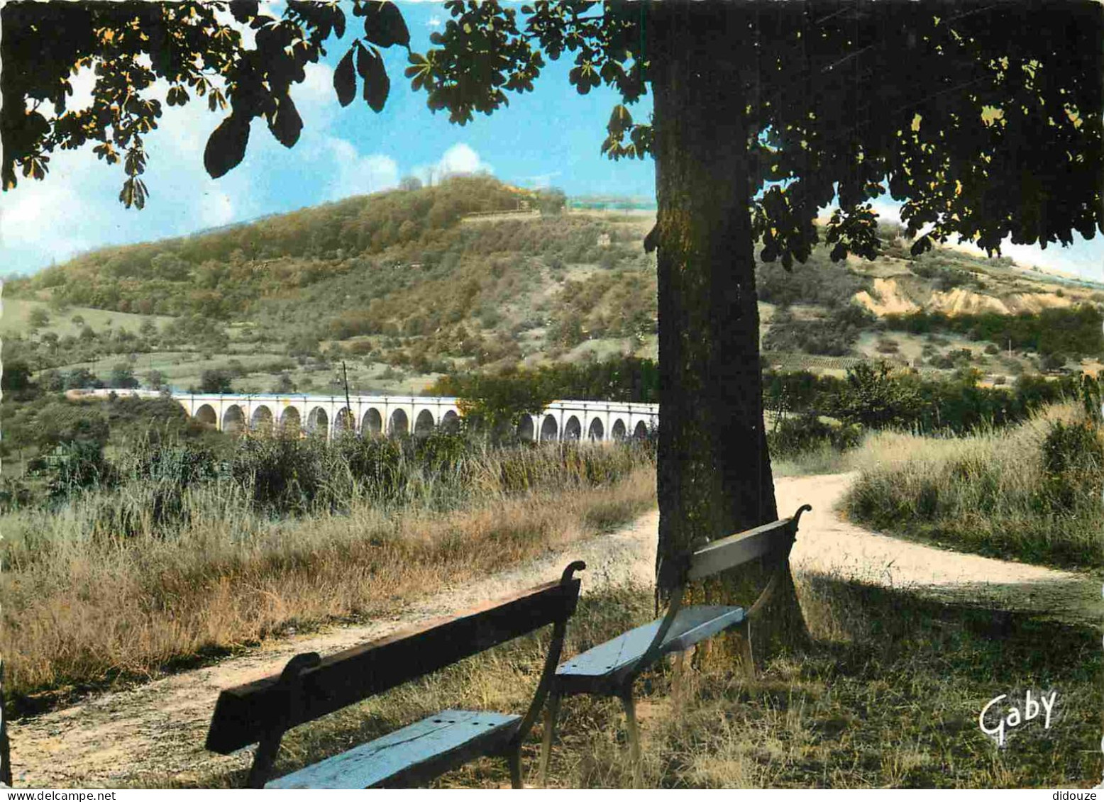 18 - Saint Satur - Le Viaduc - Mention Photographie Véritable - Carte Dentelée - CPSM Grand Format - Voir Scans Recto-Ve - Saint-Satur