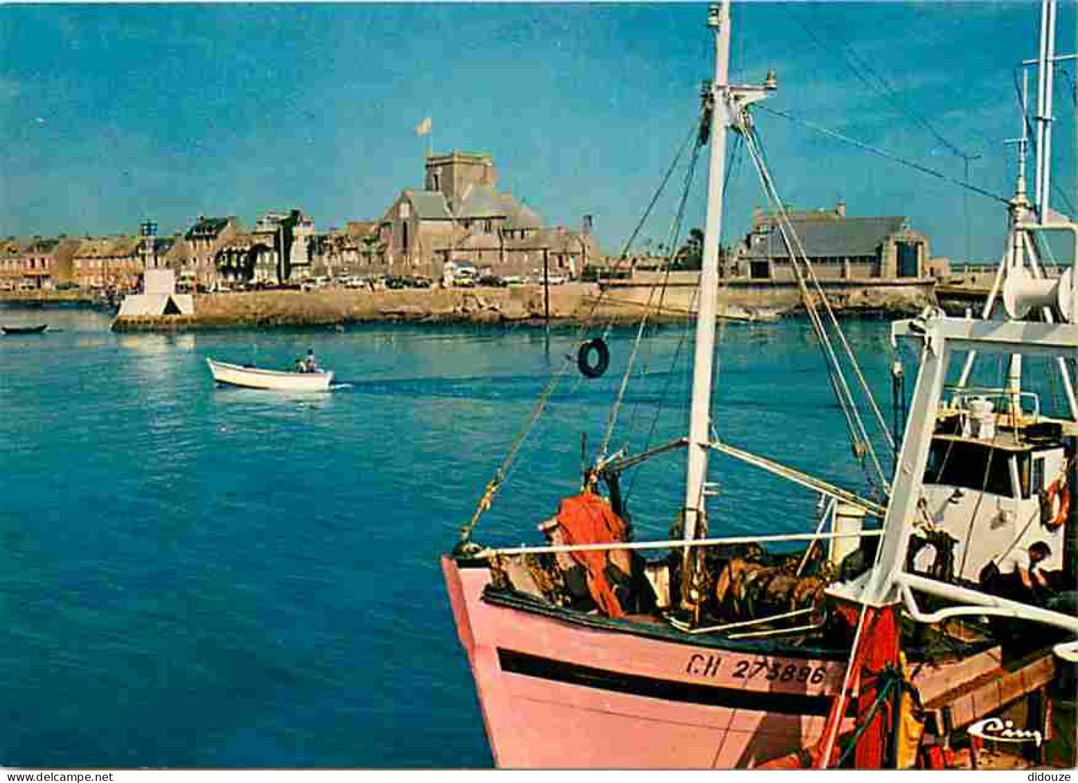 50 - Barfleur - Le Port Et L'église - Bateaux - Carte Neuve - CPM - Voir Scans Recto-Verso - Barfleur