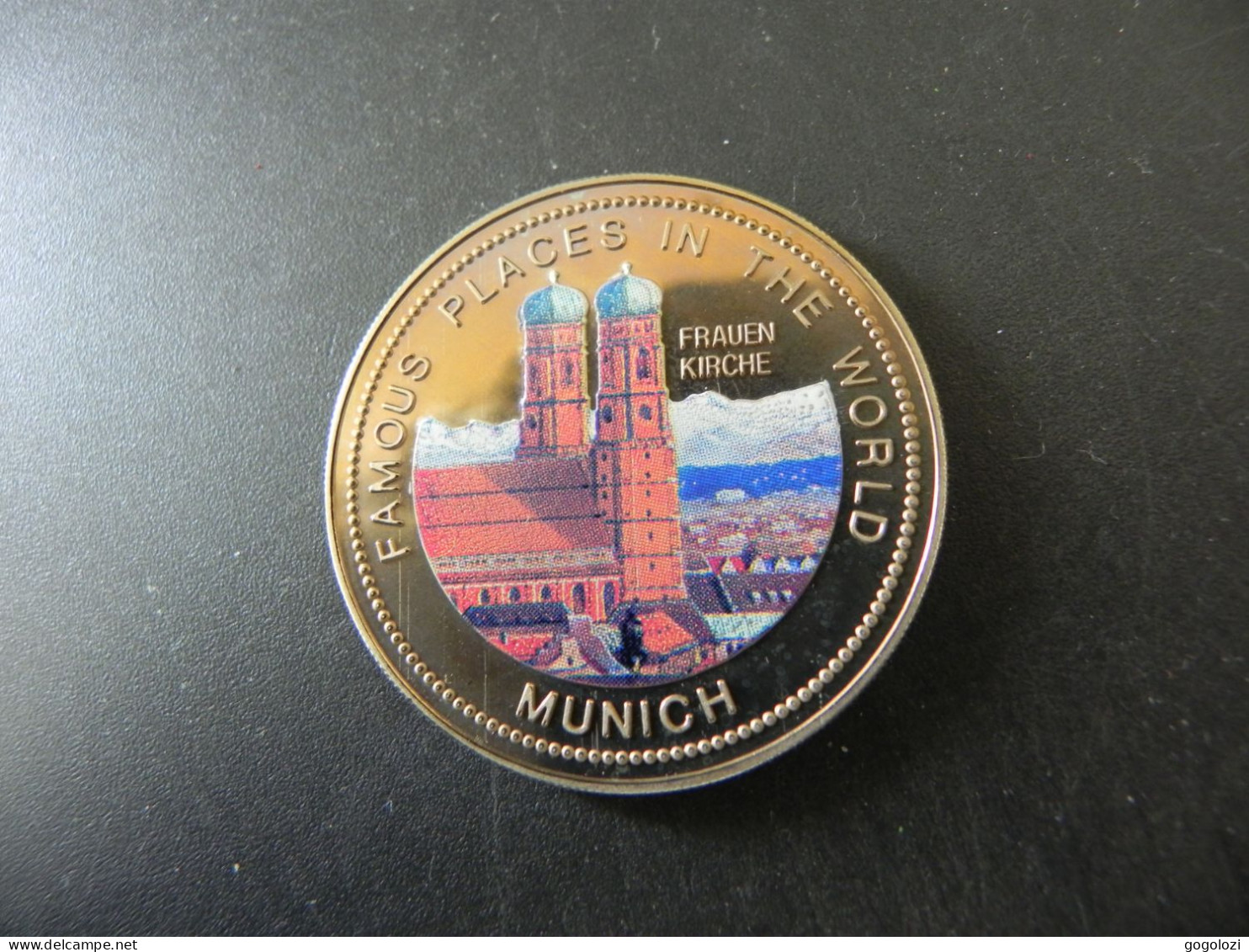 Uganda 1000 Shillings 1994 - Famous Places Of The World Germany Munich München - Ouganda