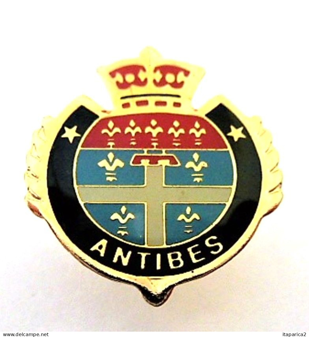 PINS VILLE ANTIBES CP 06160 ALPES MARITIMES 06 BLASON COURONNE / 33NAT - Städte