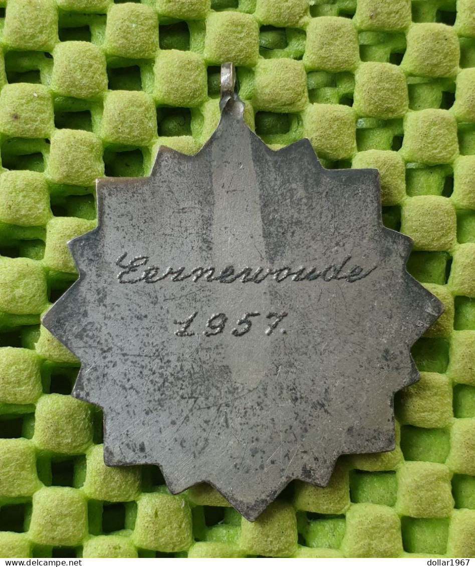 Medaile :  Eernewoude , Tietjerksteradeel , 1957 - Zeilen. -  Original Foto  !!  Medallion  Dutch - Andere & Zonder Classificatie