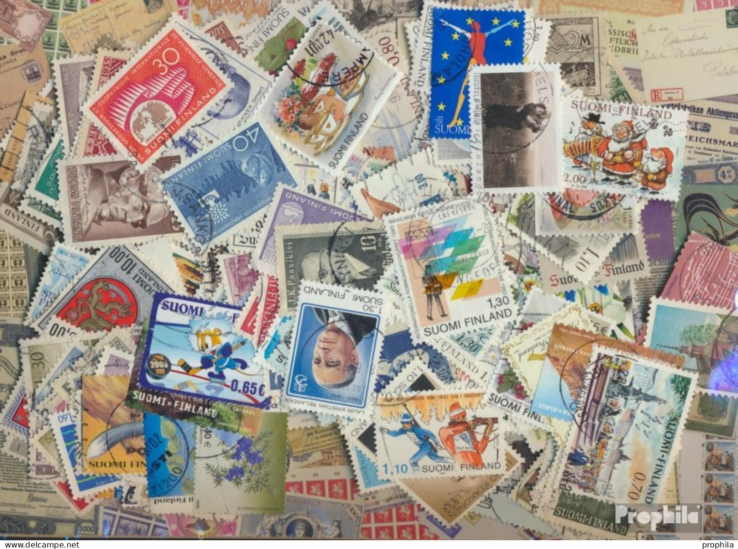 Finnland Briefmarken-300 Verschiedene - Collections