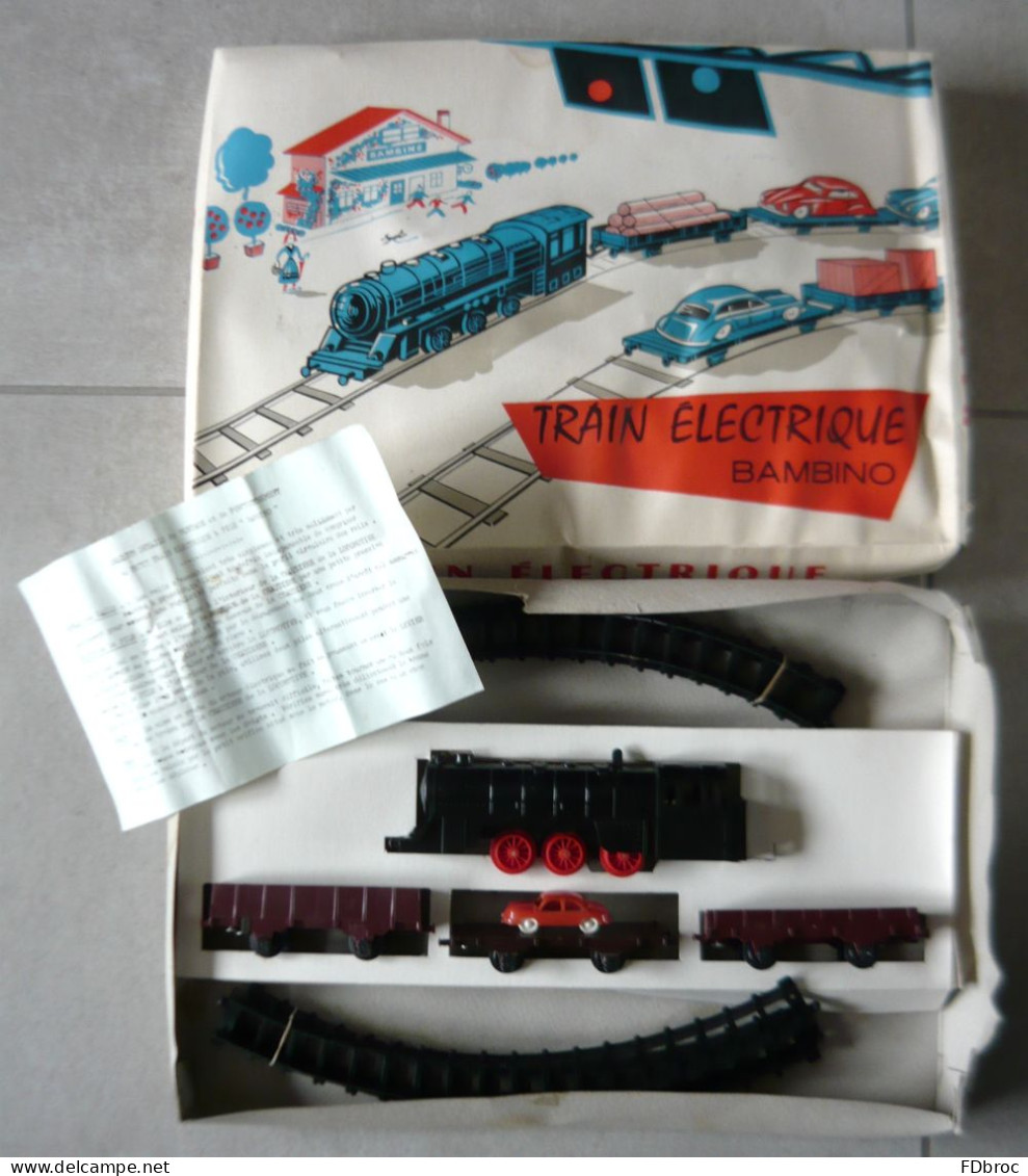 Ancien Coffret Train électrique ( Pile ) BAMBINO Avec Locomotive Vapeur, Wagons & Rails ( Jouet De Bazar No Jouef Lima ) - Loks