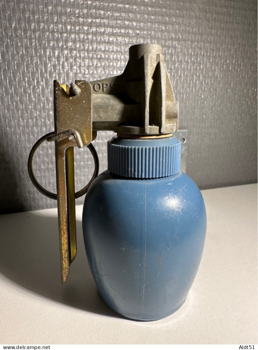 Grenade Française - Decorative Weapons