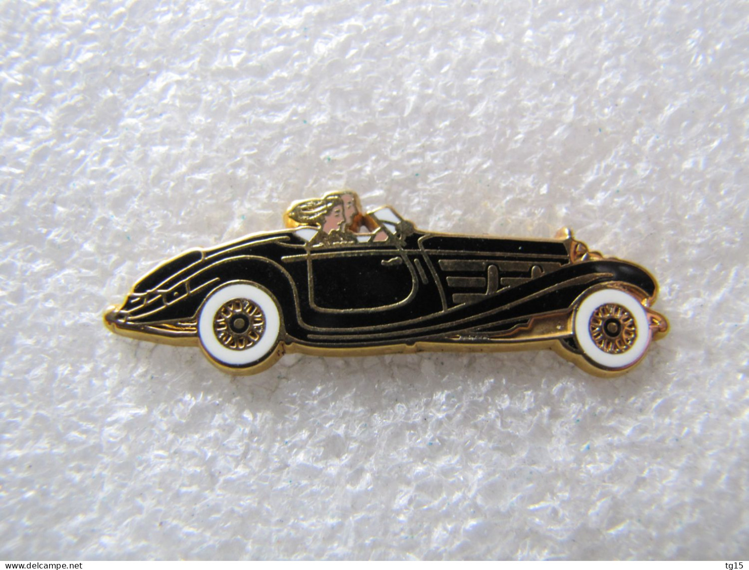 PIN'S    MERCEDES-BENZ  500 K  1936  ARTHUS BERTRAND - Mercedes