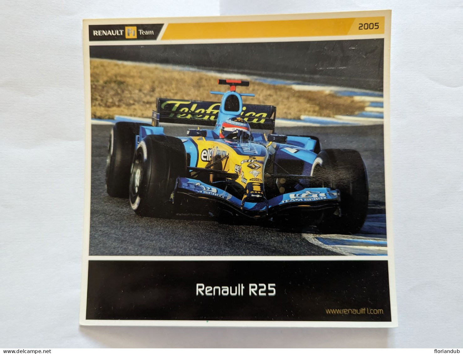 CP - Grand Format Renault F1 R25 2005 - Grand Prix / F1