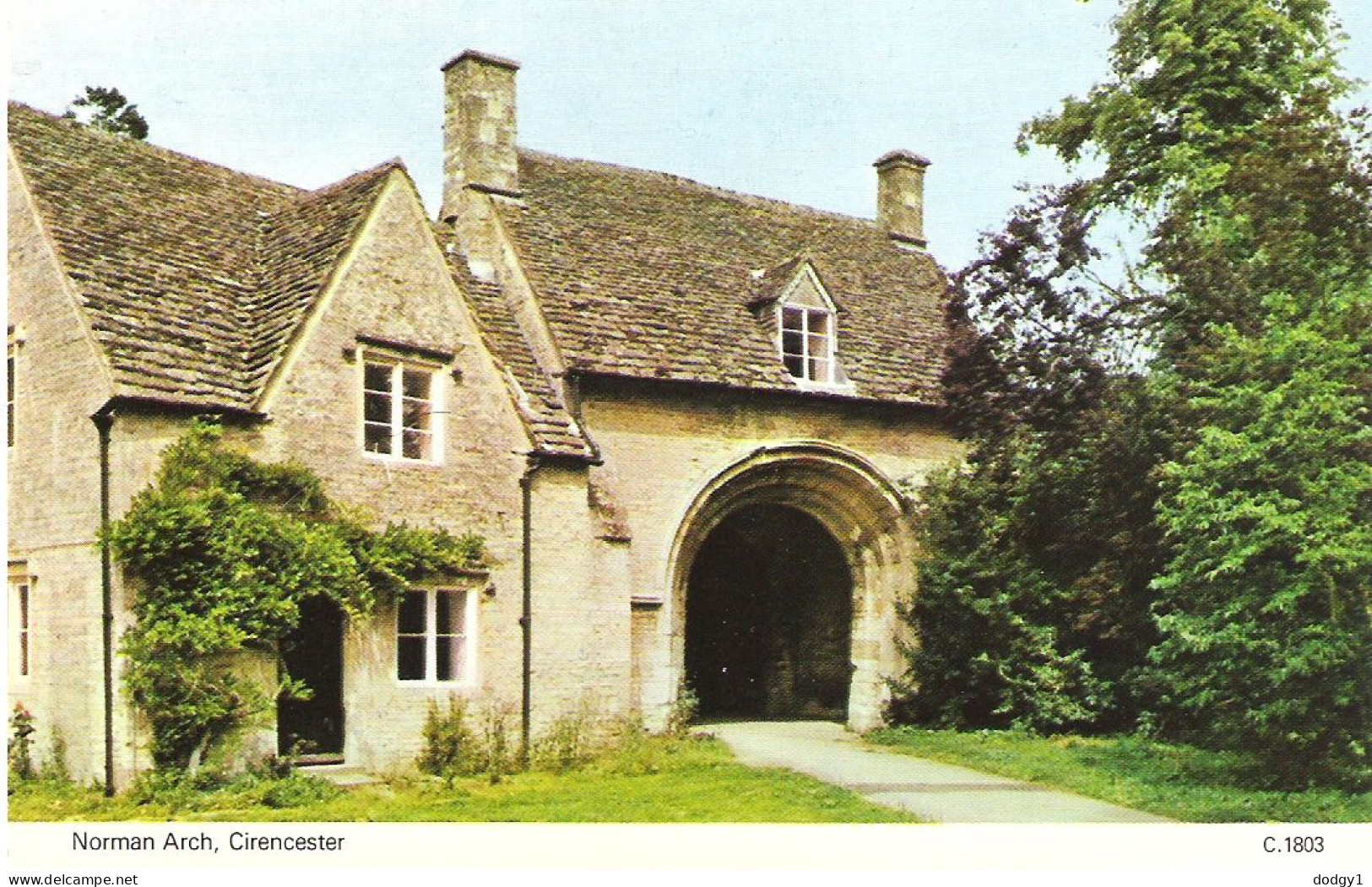 NORMAN ARCH, CIRENCESTER, GLOUCESTERSHIRE, ENGLAND. UNUSED POSTCARD Mm5 - Other & Unclassified