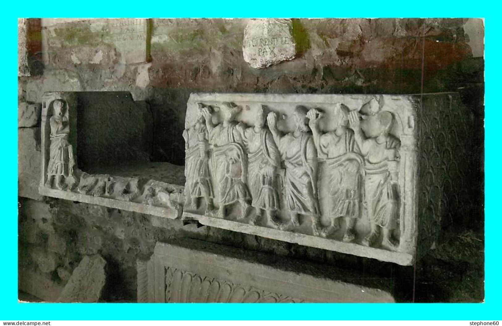 A740 / 641 84 - VAISON LA ROMAINE Sarcophage Chretien En Marbre - Vaison La Romaine