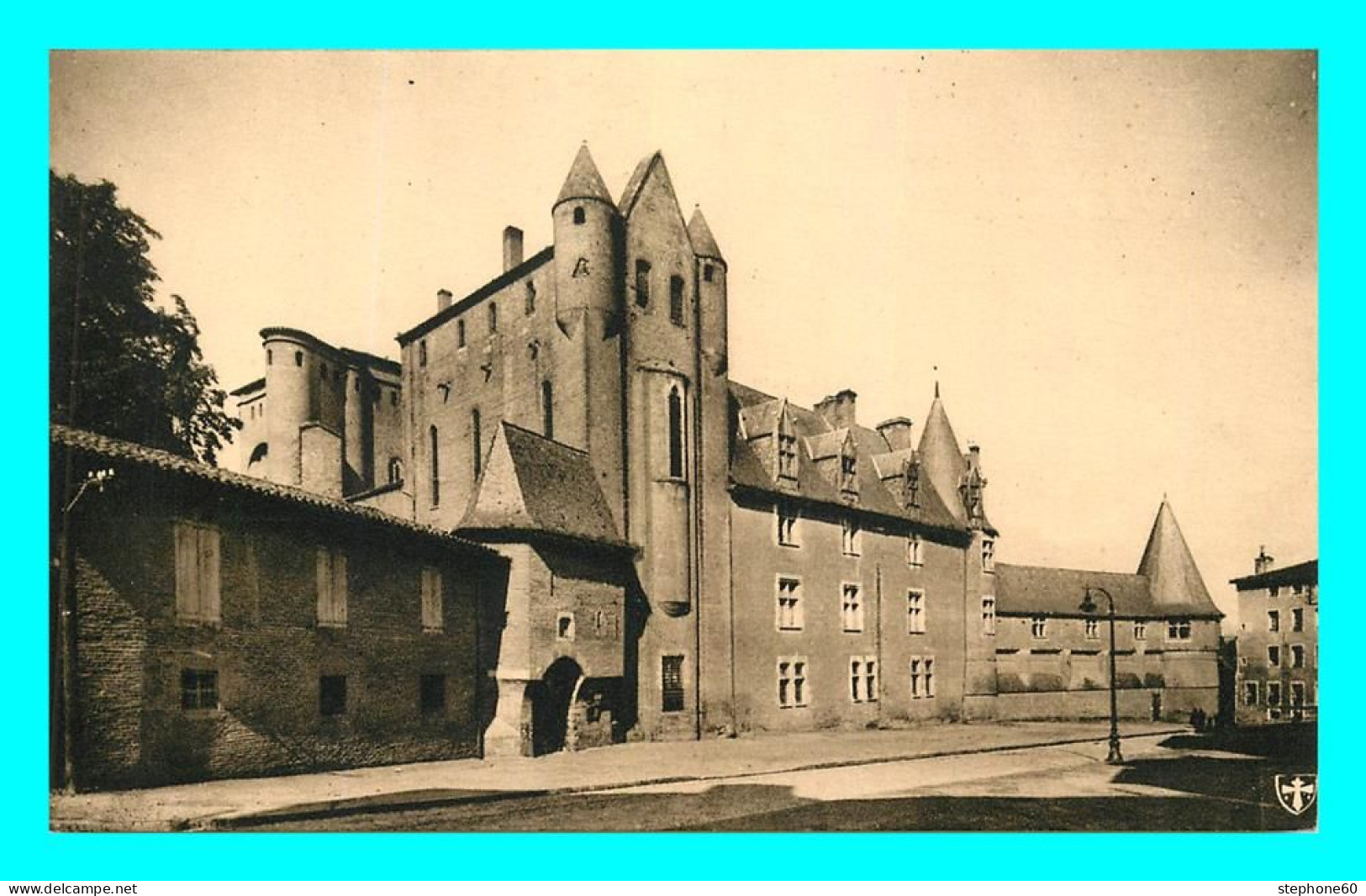 A739 / 583 81 - ALBI Cathédrale Facade Du Palais De L'Archeveché - Albi