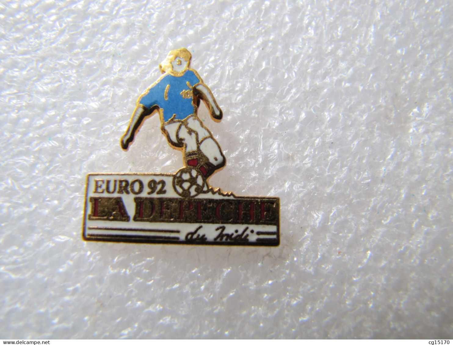 PIN'S   MEDIA  FOOTBALL  EURO  92   LA DÉPÊCHE DU MIDI Email Grand Feu - Médias