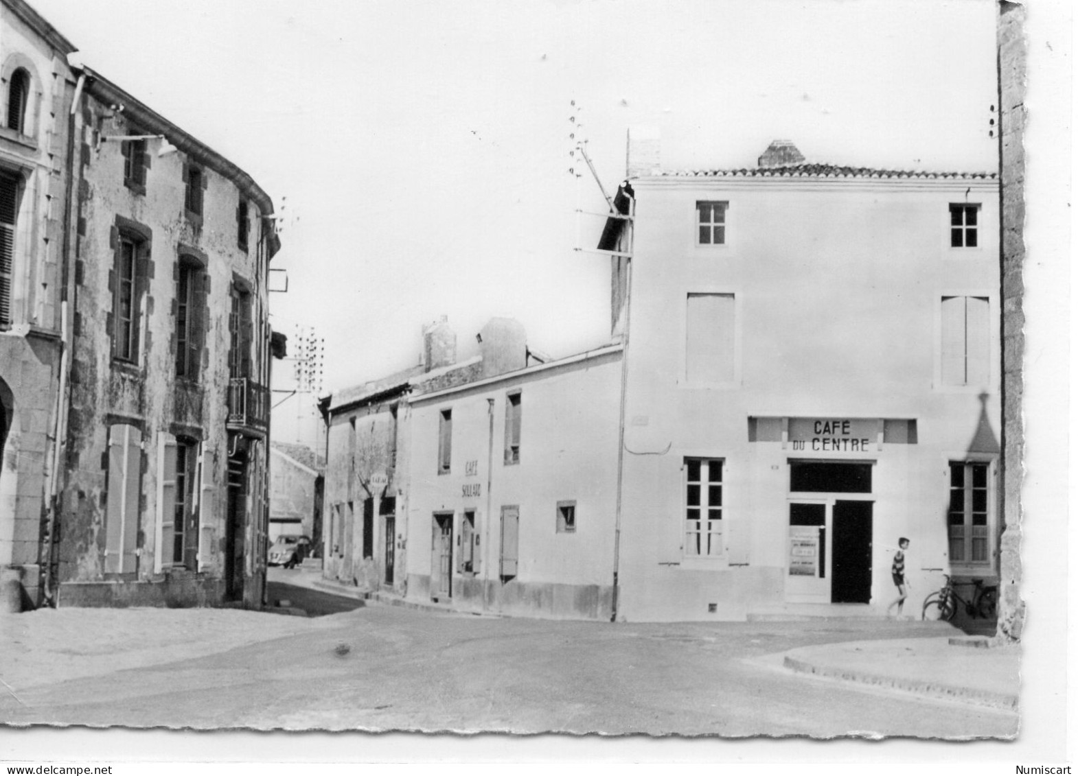 Mortagne-sur-Sèvre Place De L'Eglise Café Du Centre - Mortagne Sur Sevre