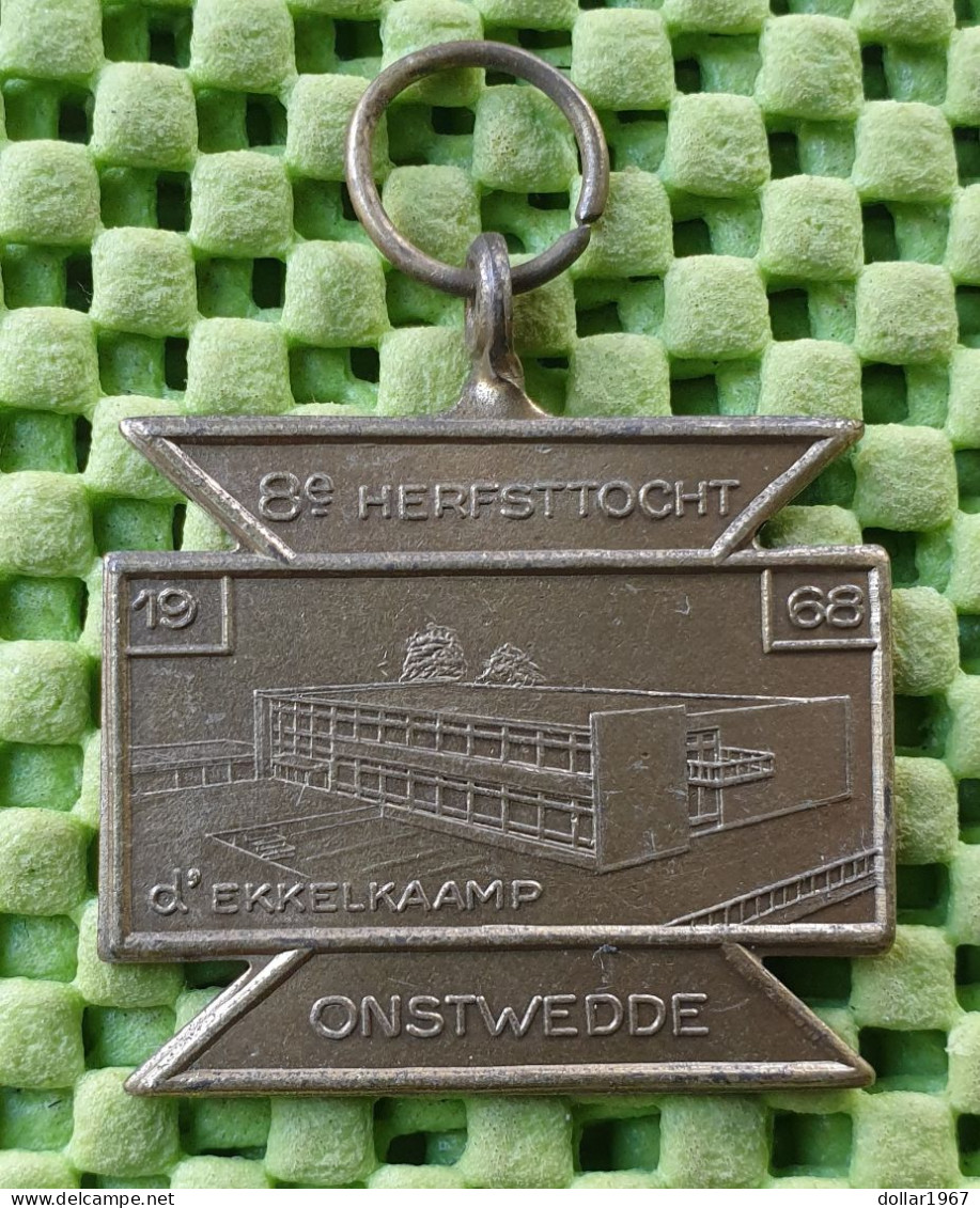 Medaile :   D'Ekkelkaamp Onstwedde 1968 ( Kerk : Kerklaan 9)  -  Original Foto  !!  Medallion  Dutch - Andere & Zonder Classificatie