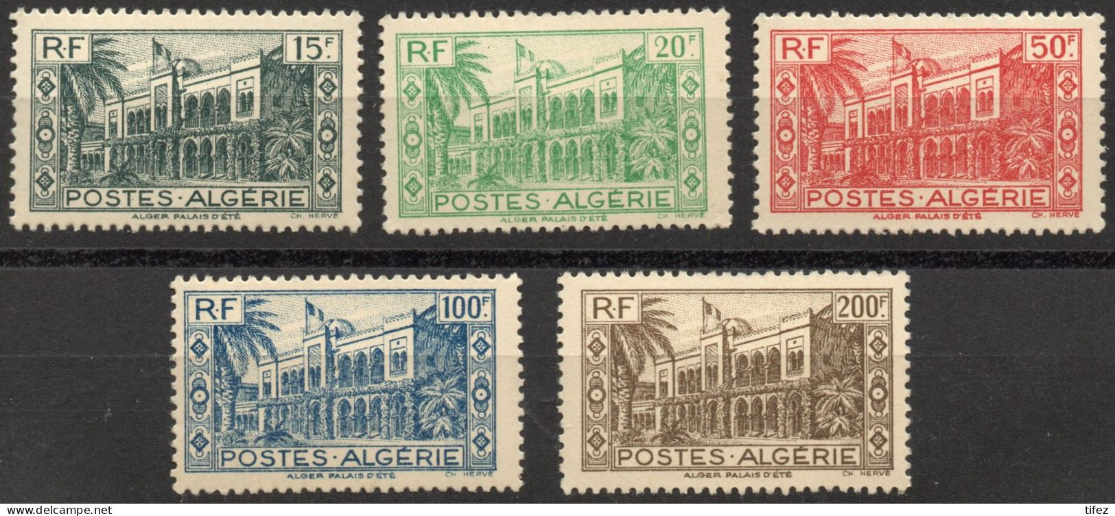 Année 1944-N°200/204 Neufs**MNH : Palais D'été à Alger : 5 Valeurs (série Complète) - Unused Stamps