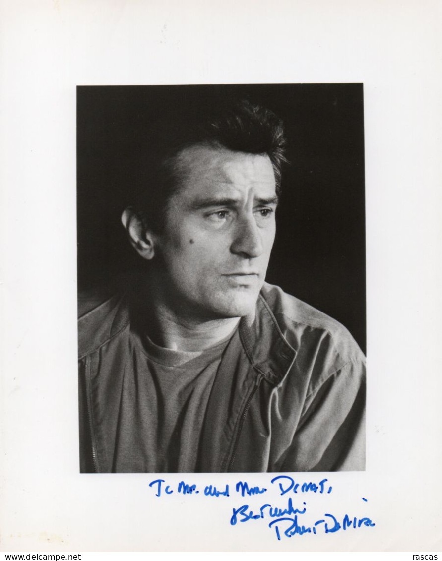 PHOTO GRAND FORMAT 1 - ENV 1 - CINEMA - PHOTO DEDICACEE DE L'ACTEUR AMERICAIN ROBERT DE NIRO - Signed Photographs