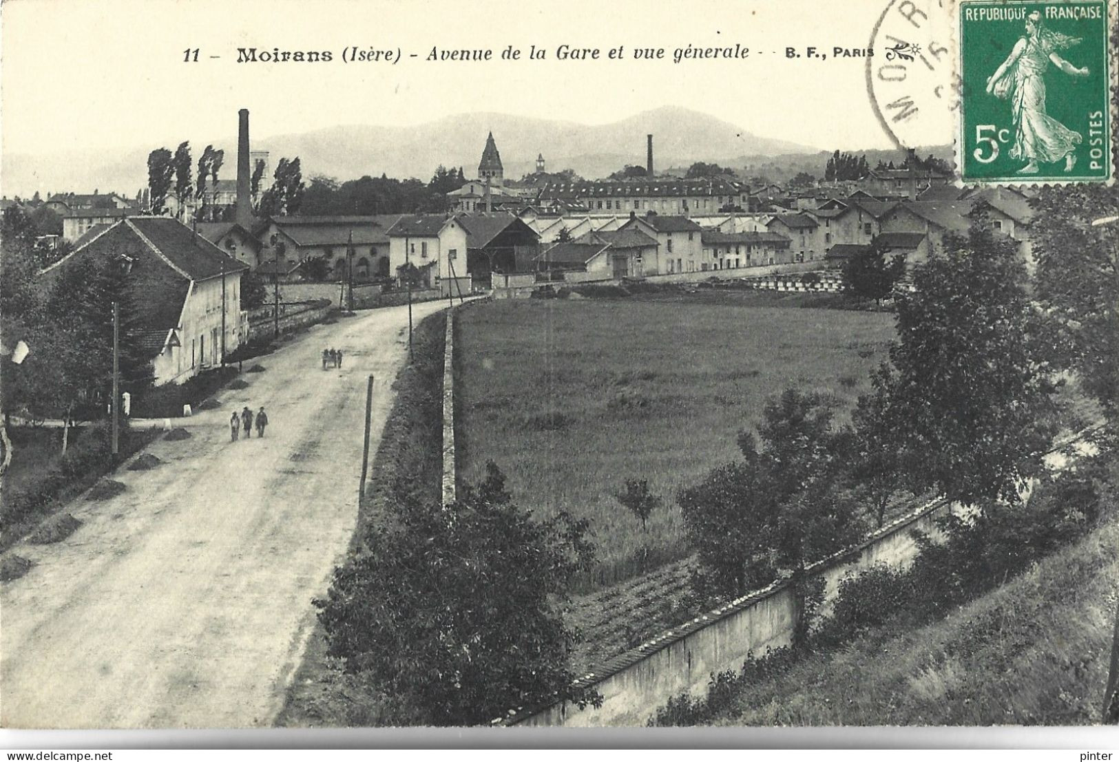 MOIRANS - Avenue De La Gare Et Vue Générale - Moirans