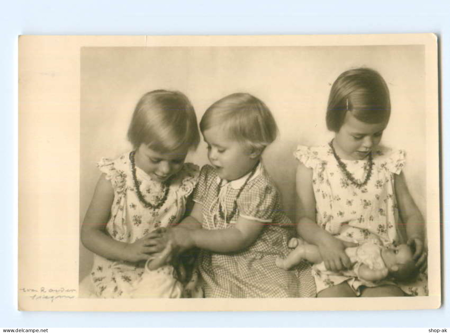 Y7708/ Mädchen Spielen Mit Puppen Foto AK Ca.1935 - Jeux Et Jouets