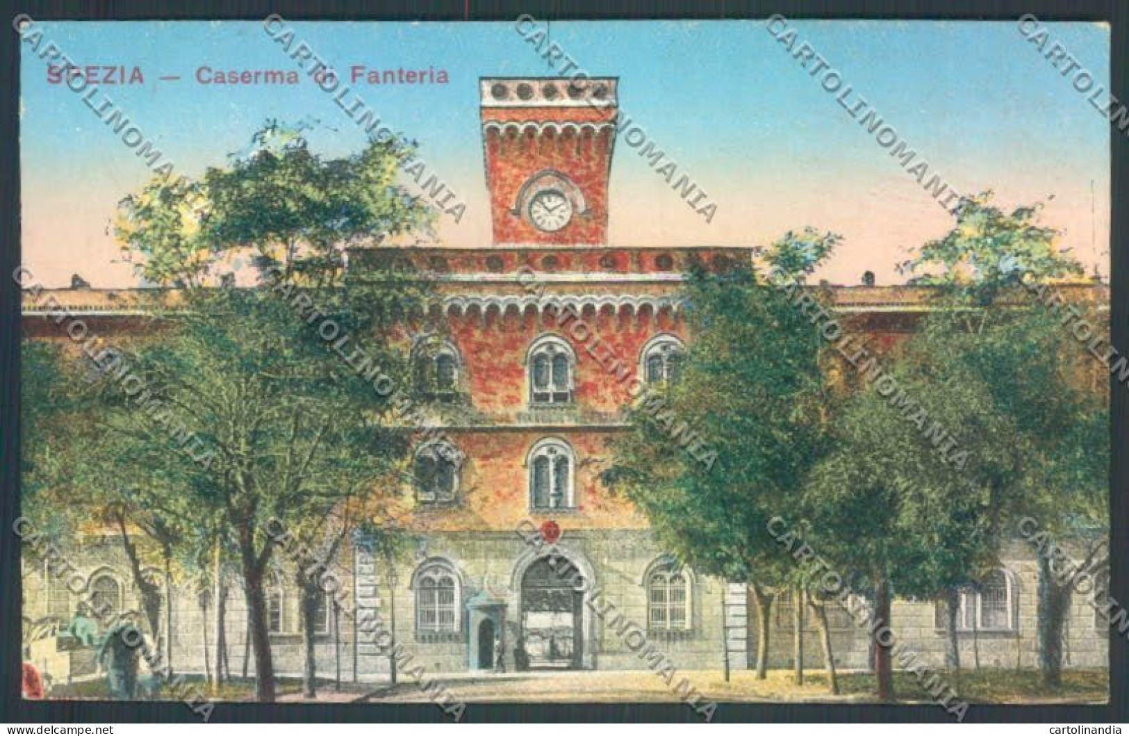 La Spezia Città Caserma Fanteria Cartolina ZT6746 - La Spezia