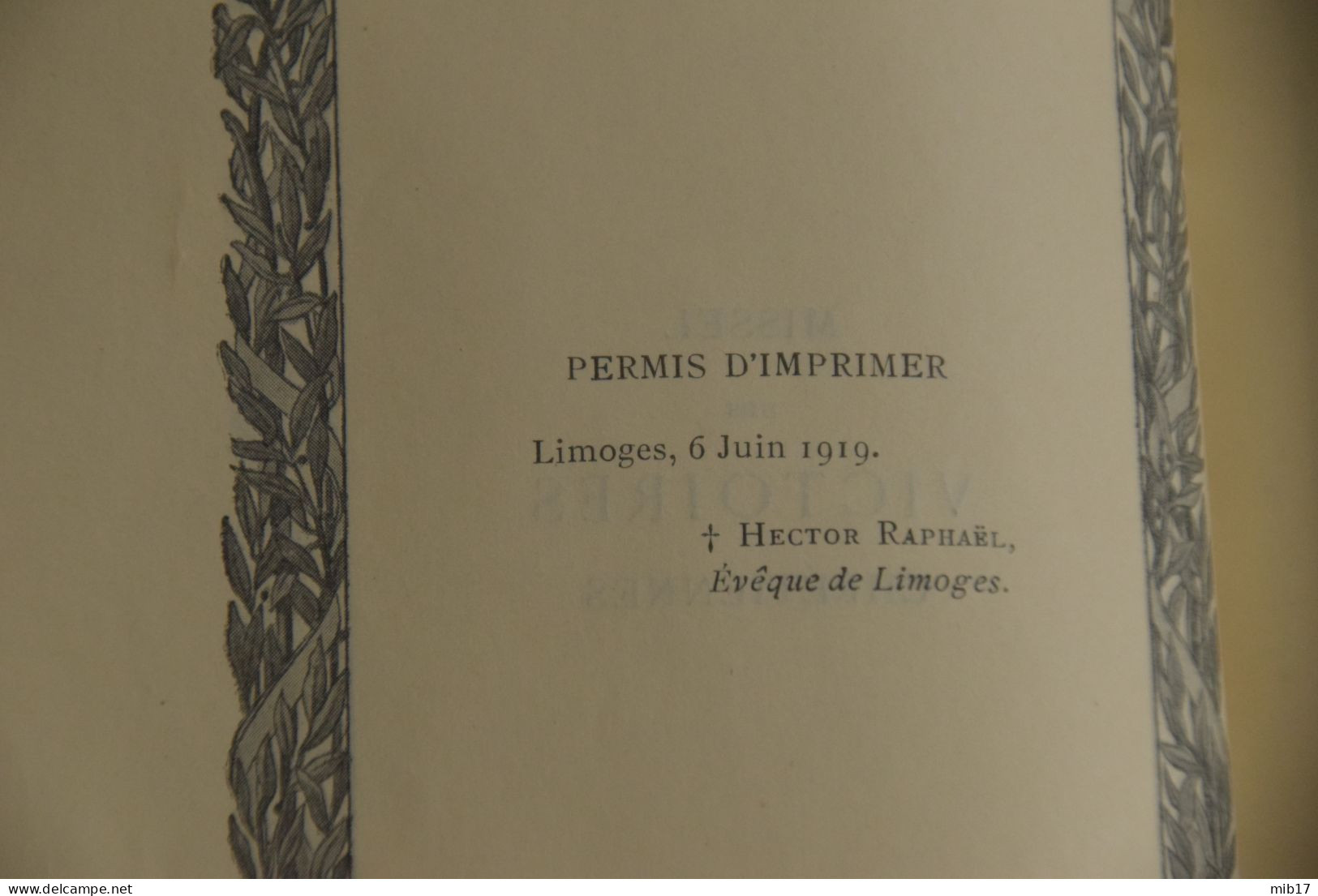 Ancien MISSEL des VICTOIRES CHRETIENNES G. DROGUET & R. ARDANT illustrations J & L BEUZON en coffret - 1919