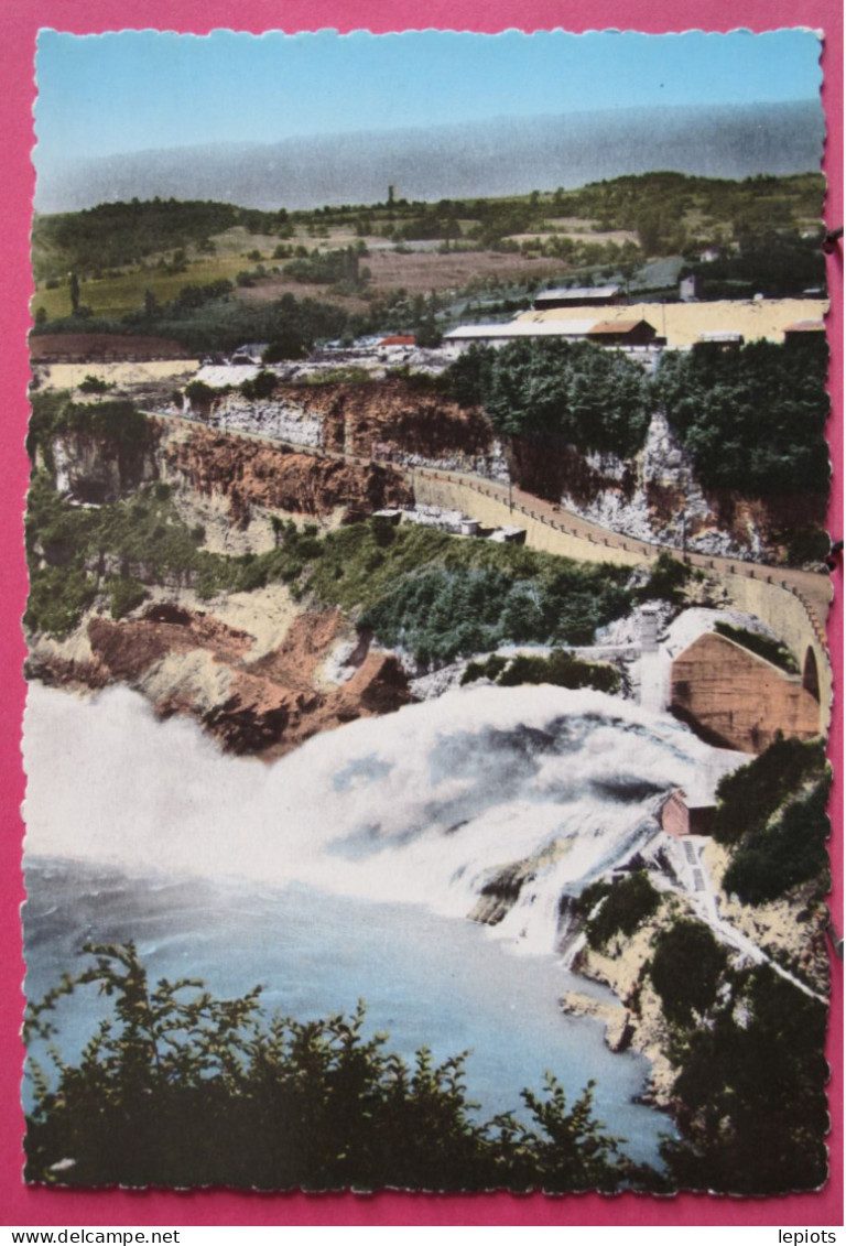 01 - Le Barrage De Génissiat Sur Le Rhône - Le Saut De Ski Et La Route D'accès à L'Usine - Génissiat