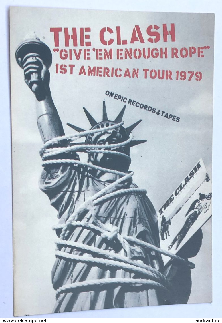 Carte Postale THE CLASH - Give Em Enough Rope - 1st American Tour 1979 - Statue De La Liberté - Chanteurs & Musiciens