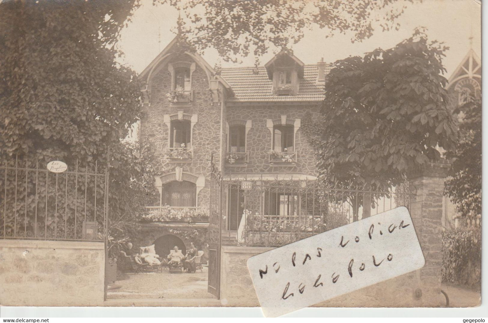 Villa " Les Peupliers " Située Au 85 ..... à Localiser ( Carte Photo ) - Te Identificeren