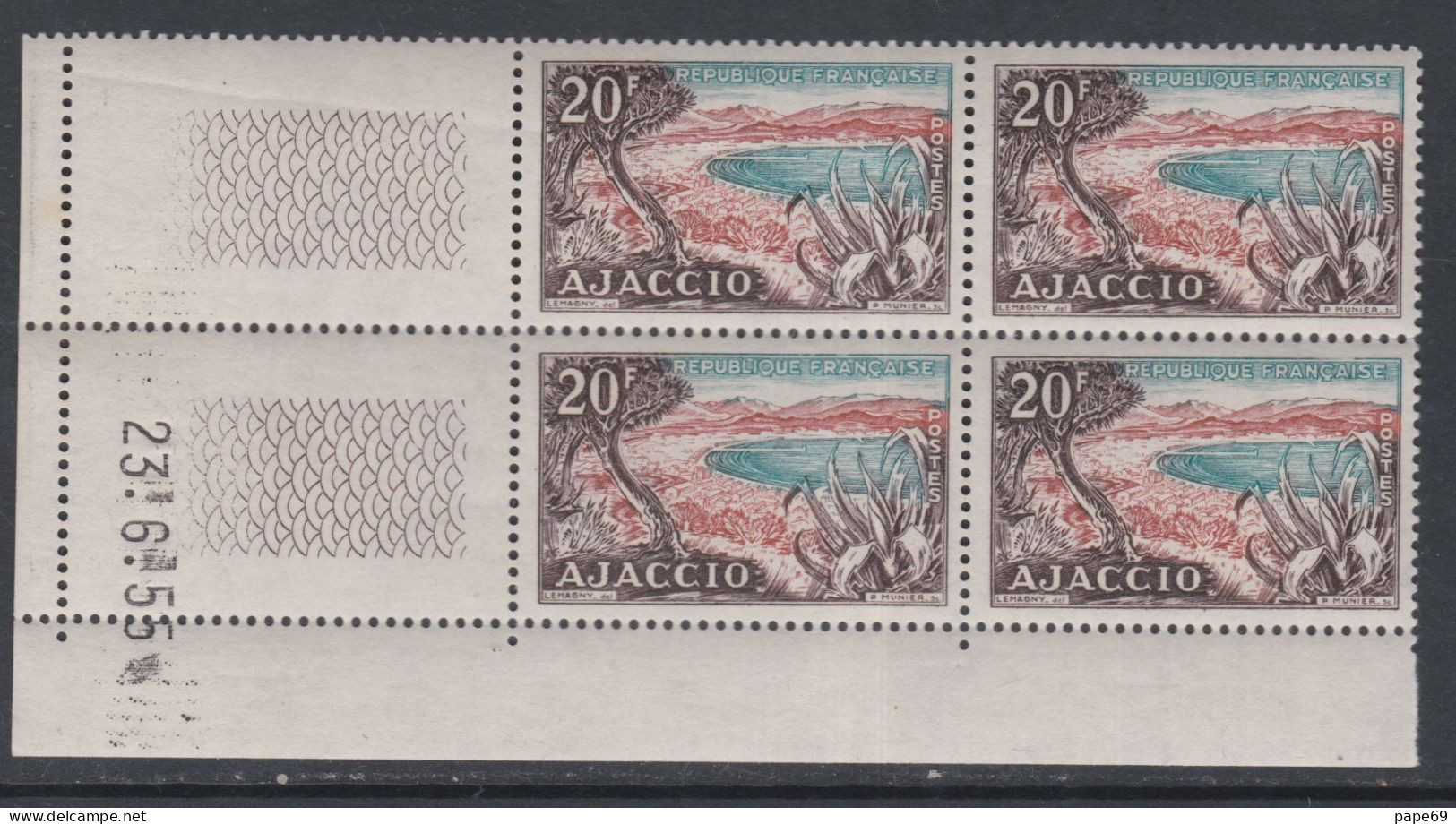 France N° 981 X Baie D'Ajaccio  En Bloc De 4 Coin Daté Du  23 . 6 . 55 ; 1 Trait Infime Trace De Charnière  Sinon TB - 1950-1959