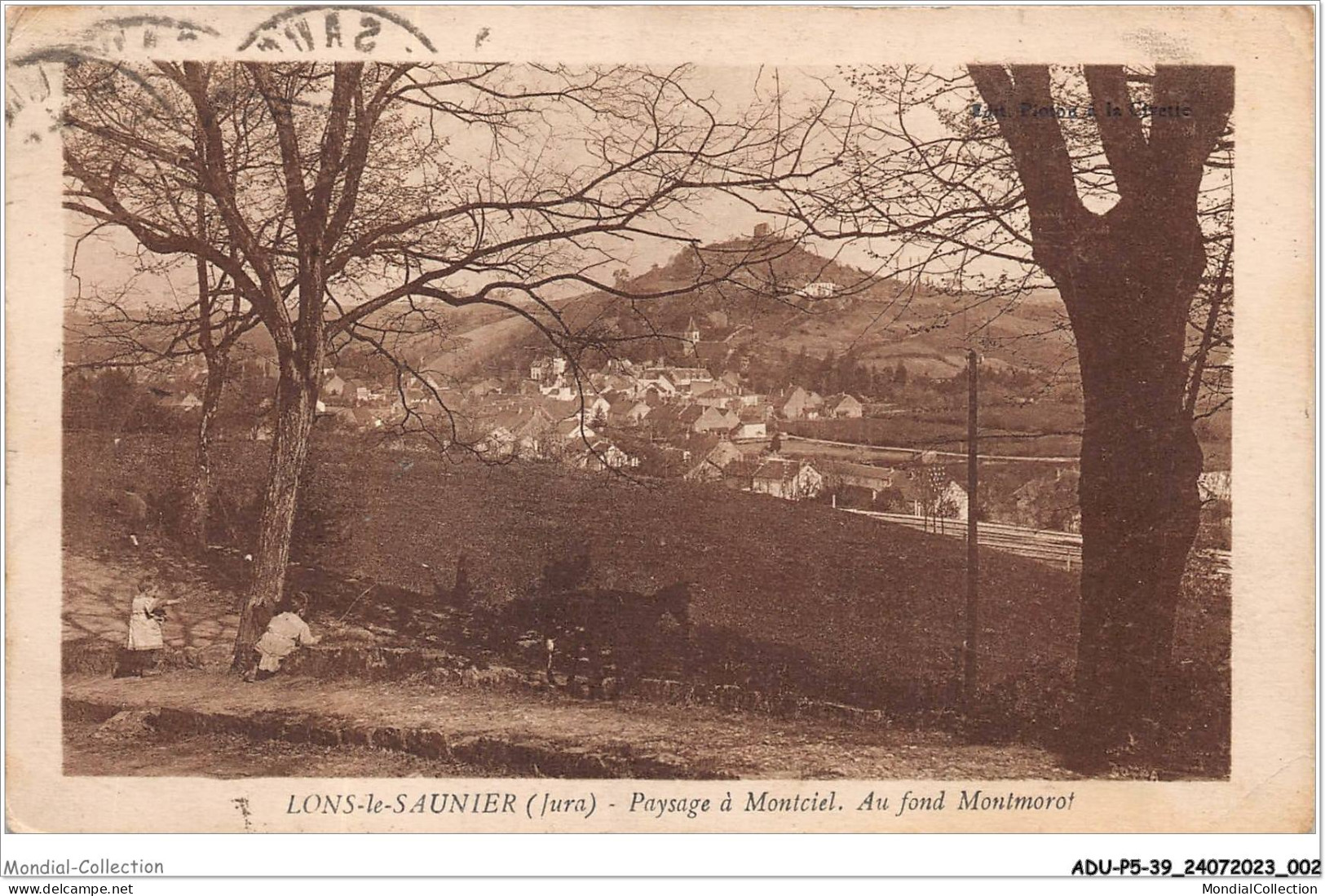 ADUP5-39-0354 - LONS-LE-SAUNIER - Paysage à Montciel - Au Fond Montmorot  - Lons Le Saunier