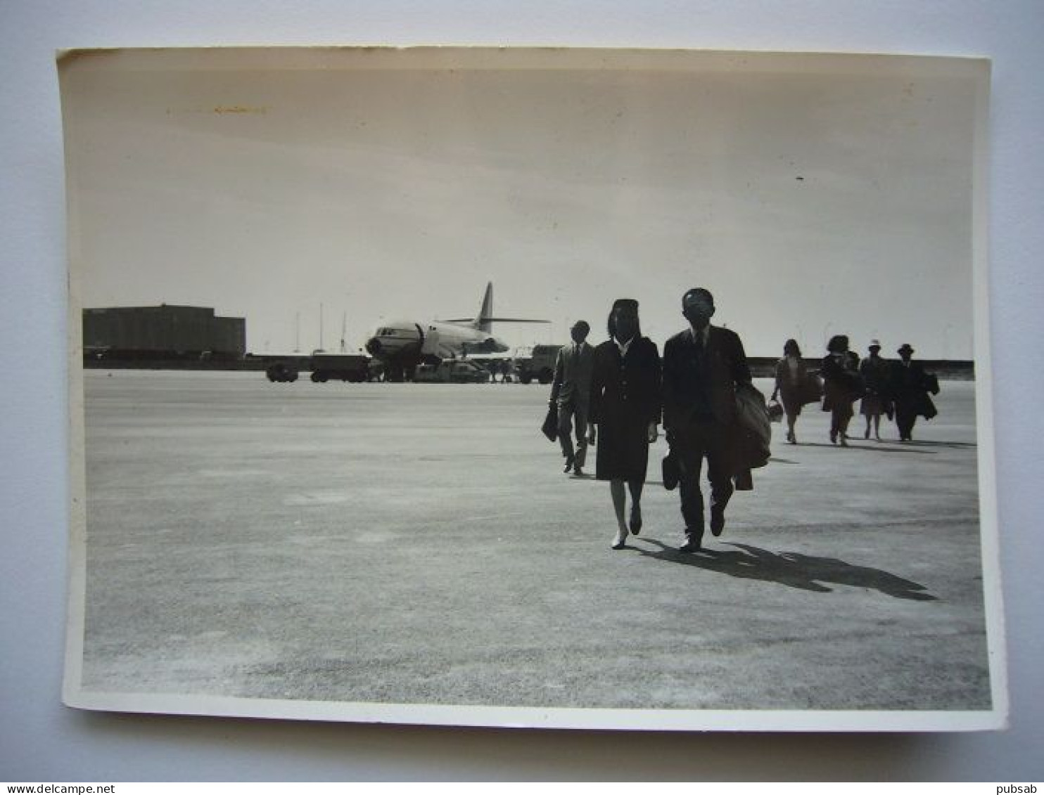 Avion / Airplane /ALITALIA / Caravelle / Genova Airport / Aéroport / Flughafen / Aeroporto /  Carte Photo : 11X15,5cm - 1946-....: Moderne