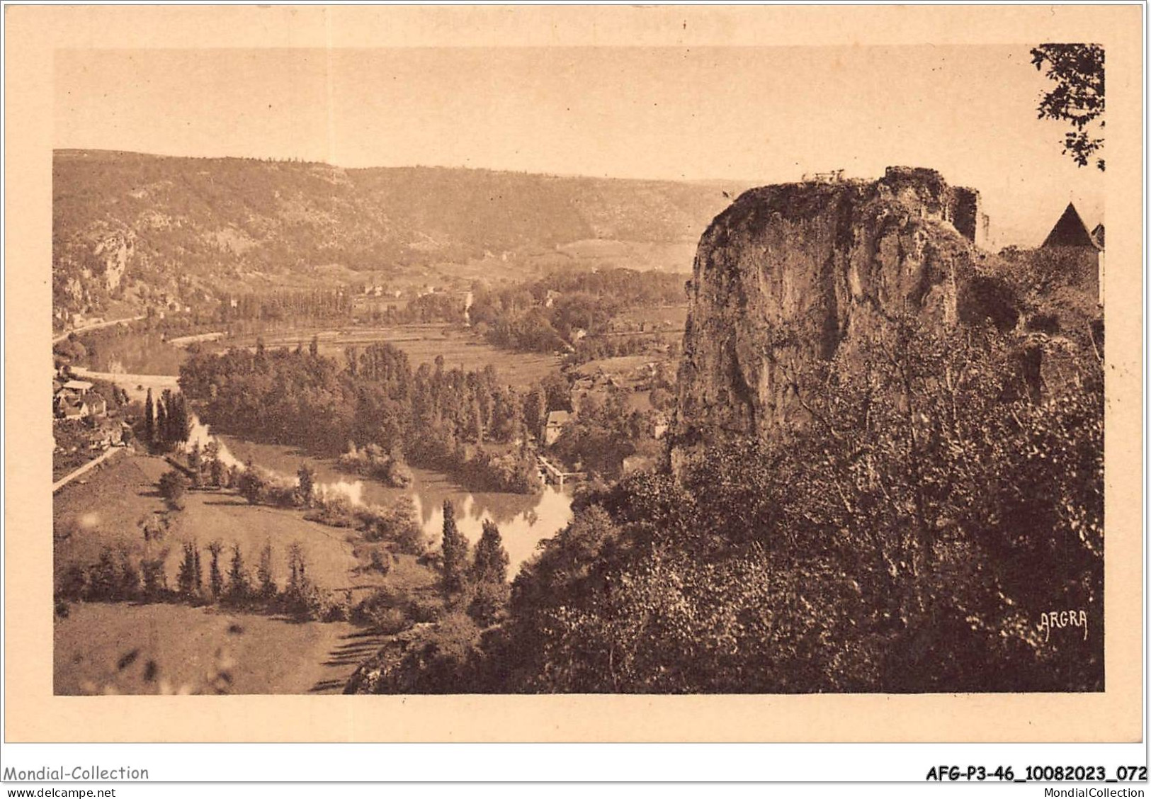 AFGP3-46-0217 - Le Rocher De ST-CIRQ-LAPOPIE Et Le Village De Tour-de-faure  - Saint-Cirq-Lapopie