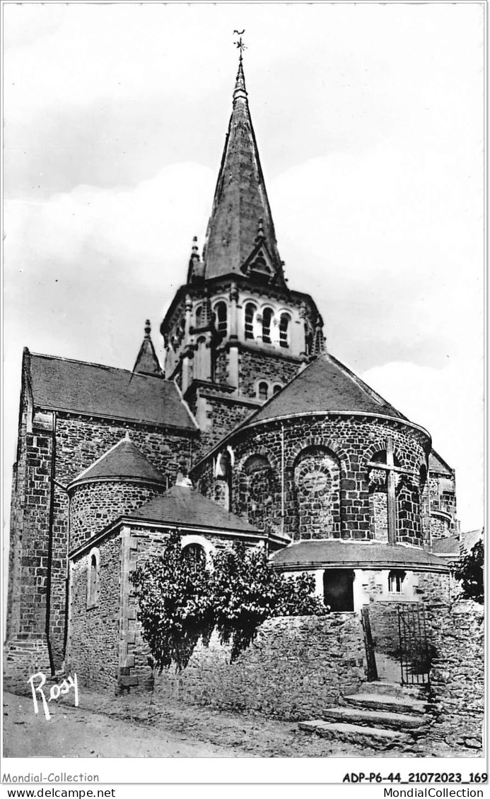 ADPP6-44-0555 - CHATEAUBRIANT - Chevet De L'église Saint-jean De Béré - Châteaubriant