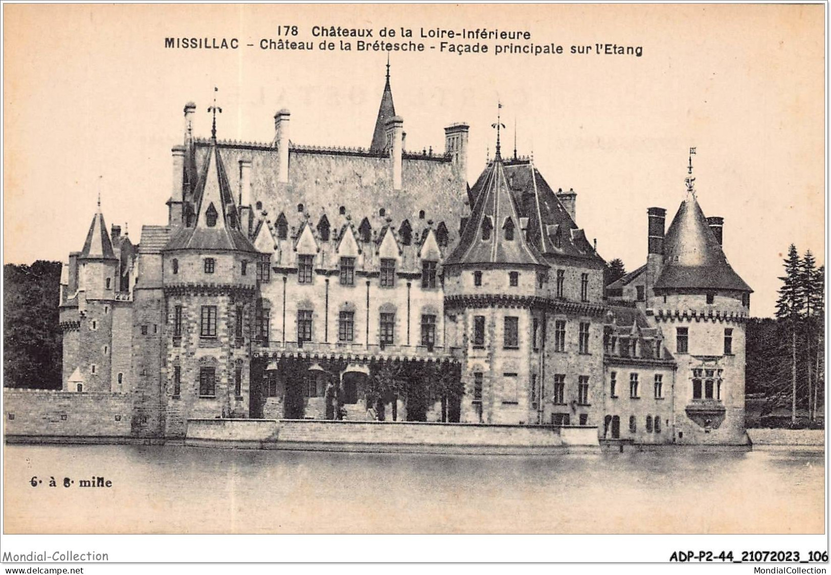 ADPP2-44-0147 - MISSILAC - Château De La Brétesche - Façade Principale Sur L'étang - Missillac